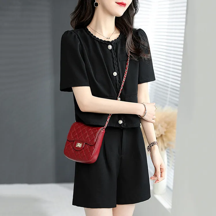 精緻花邊圓領短袖外套+闊腿短褲套裝