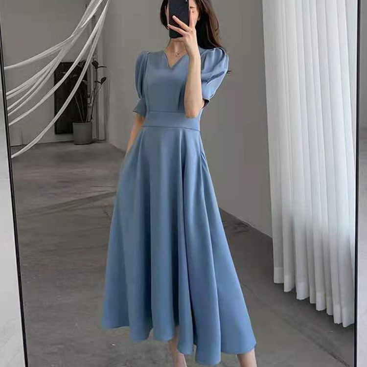 夏季藍色仿醋酸V領泡泡袖連衣裙