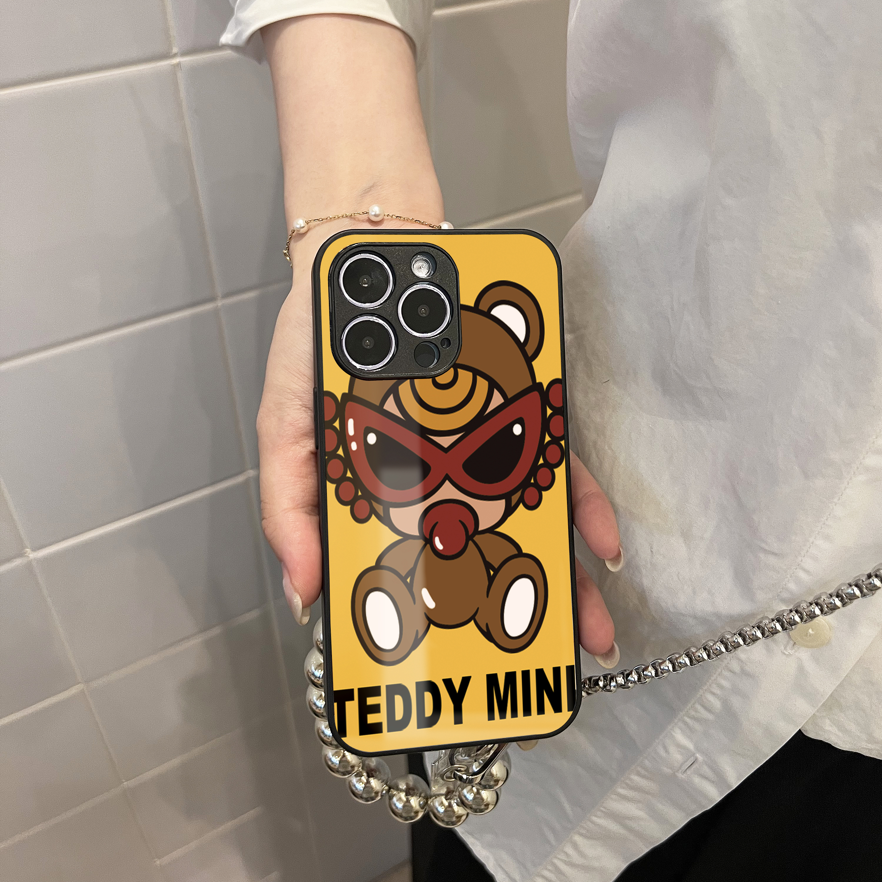 Hysteriamini チェーンショルダー付きiPhoneケース 826-1-6