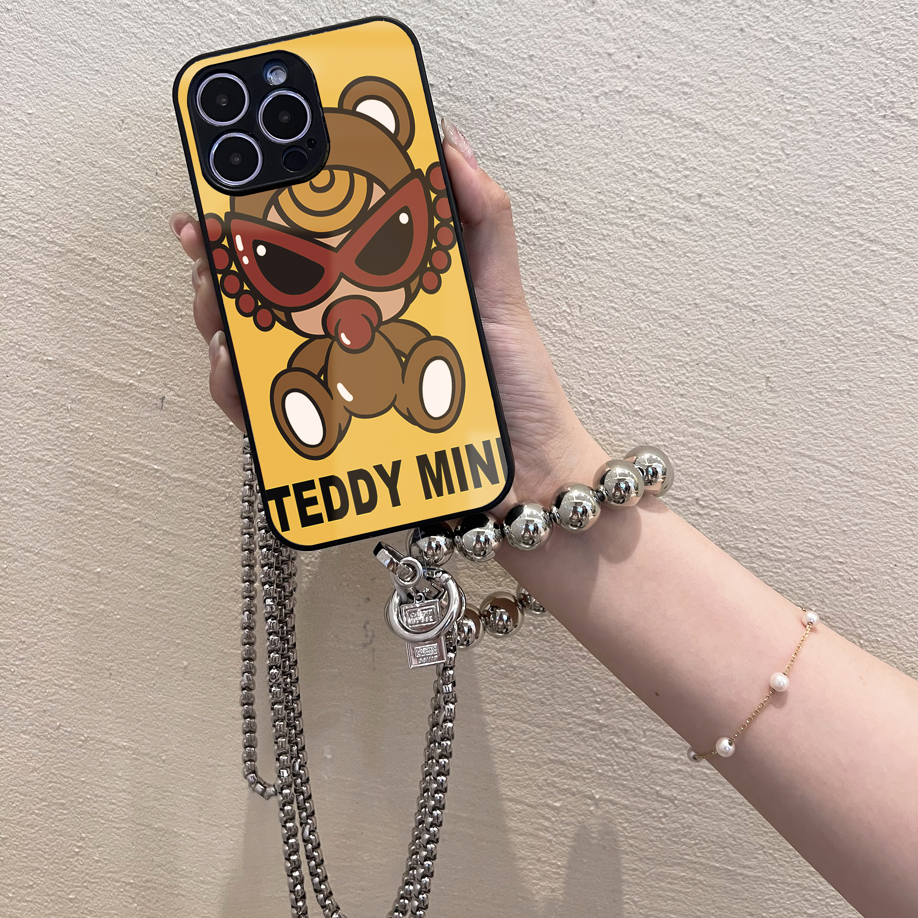 Hysteriamini チェーンショルダー付きiPhoneケース 826-1-6