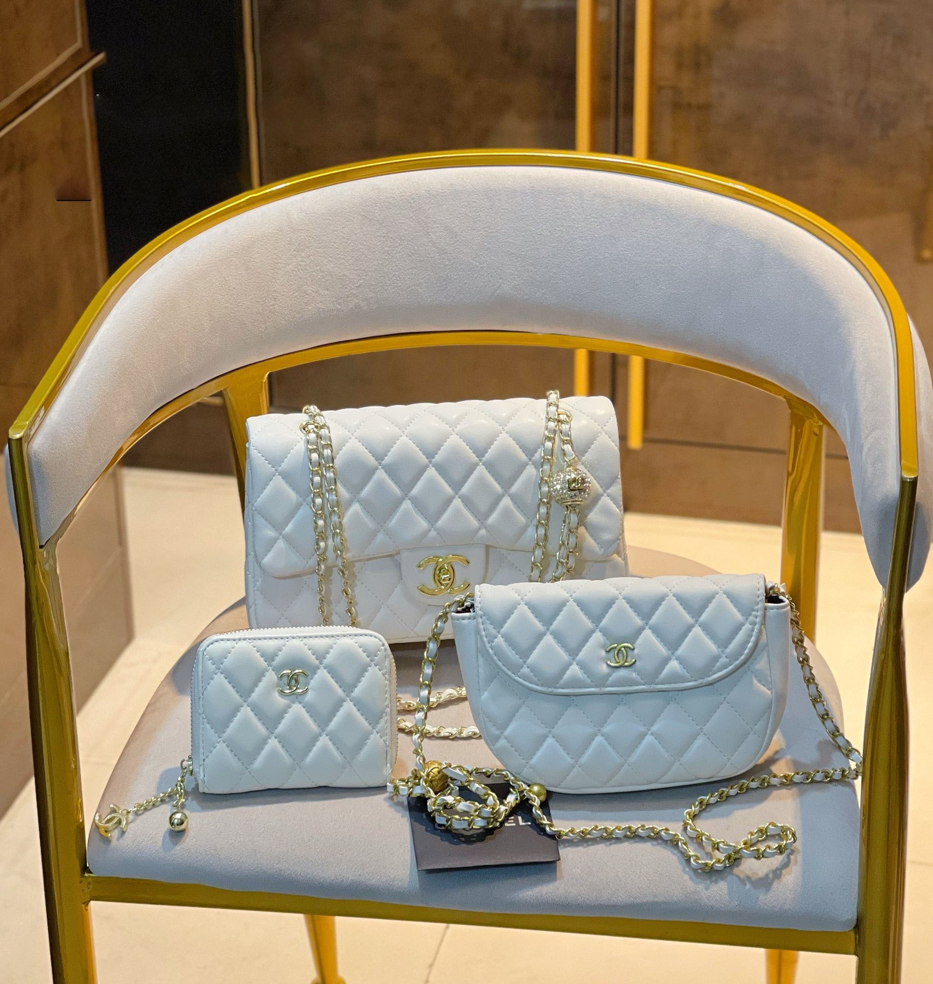 【CHANEL】定番人気♪ ミニ マトラッセ☆CHANEL☆Mini Flap Bag3点セット お得