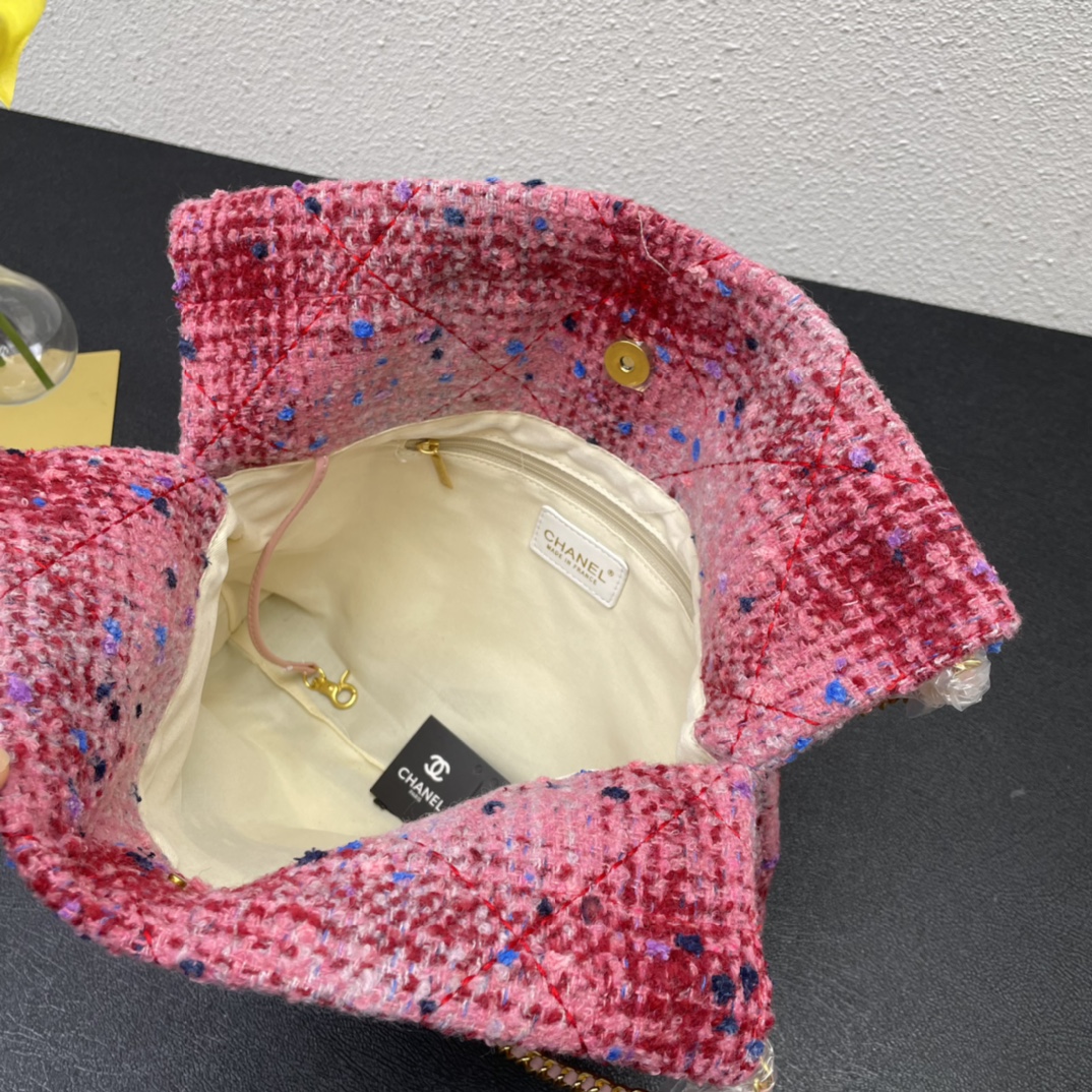 シャネルディアレザーメッセンジャーバッグ8001