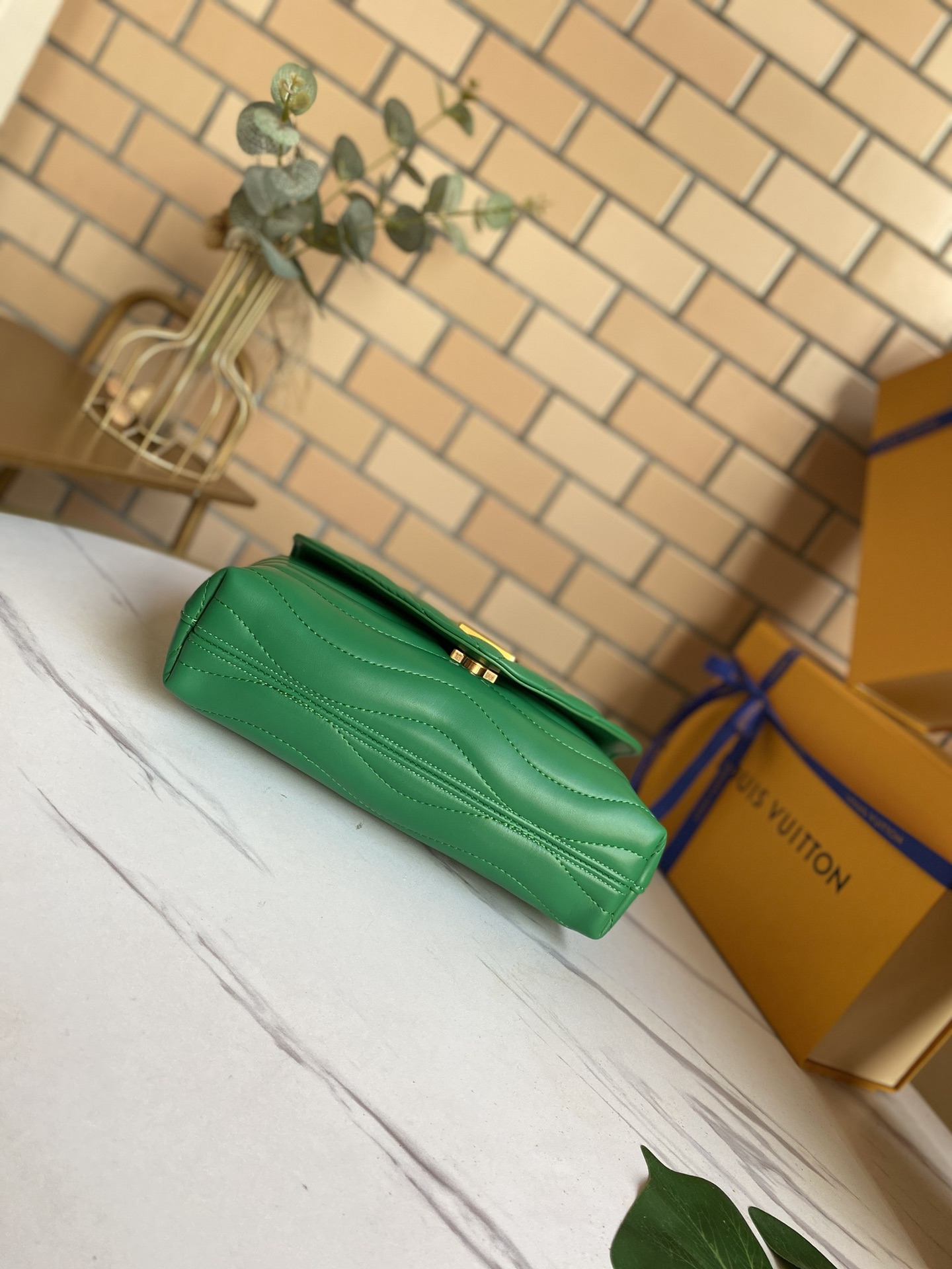 ☆Louis Vuitton☆ニューウェーブ チェーンバッグMM