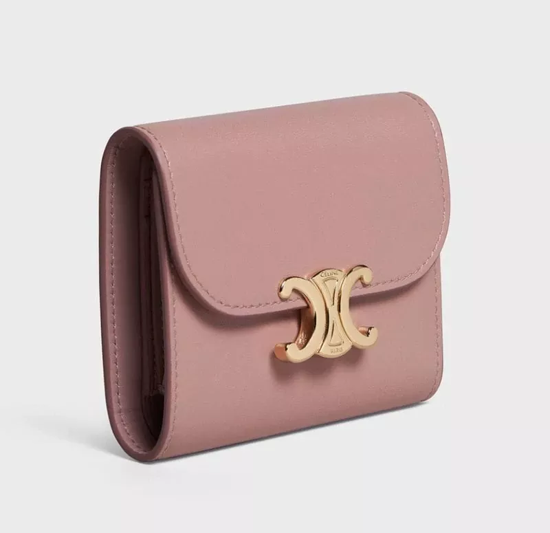 【CELINE】【送料無料】【代金引換】 コンパクト財布 TRIOMPHE