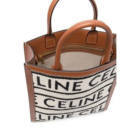 ★vip価格-celine-スモールパーティカル-カバ