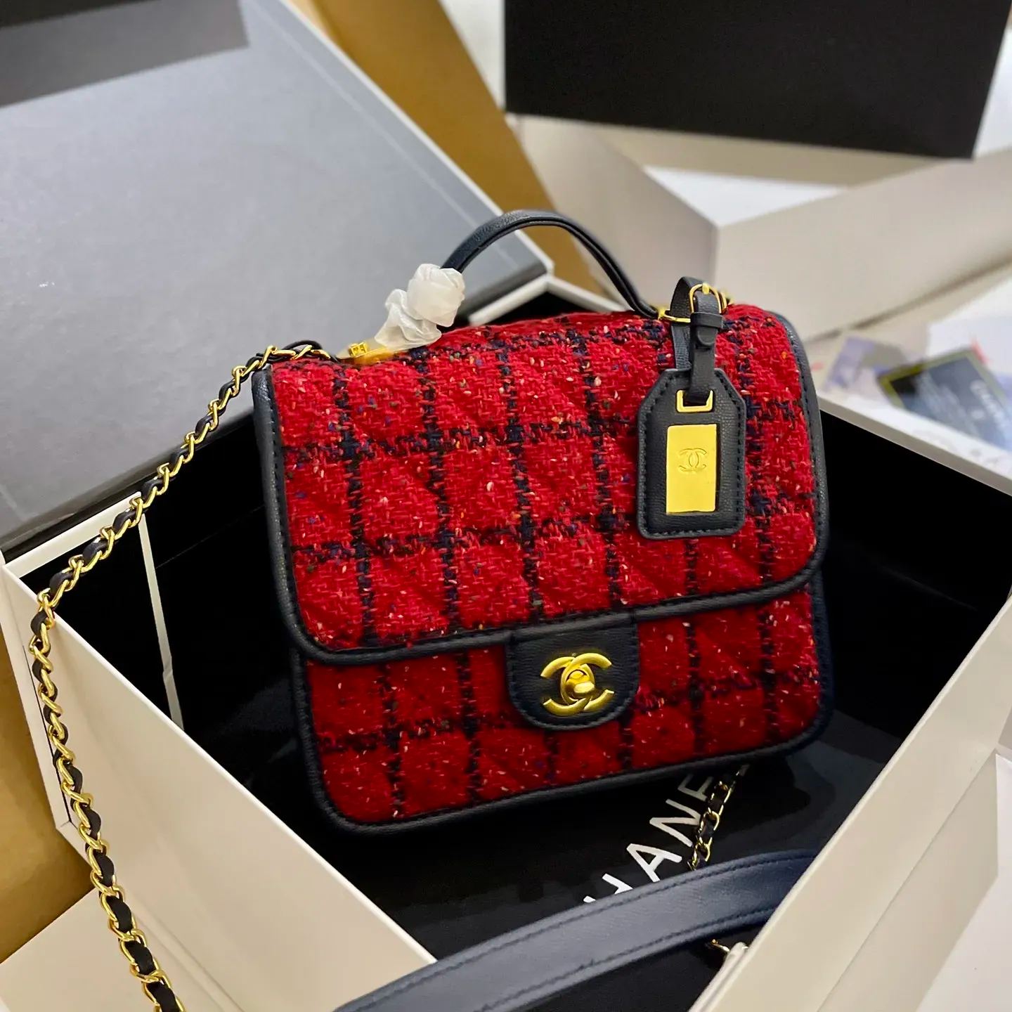 【CHANEL】《3色☆冬定番ツイードデザイン》シャネル ショルダーバッグ