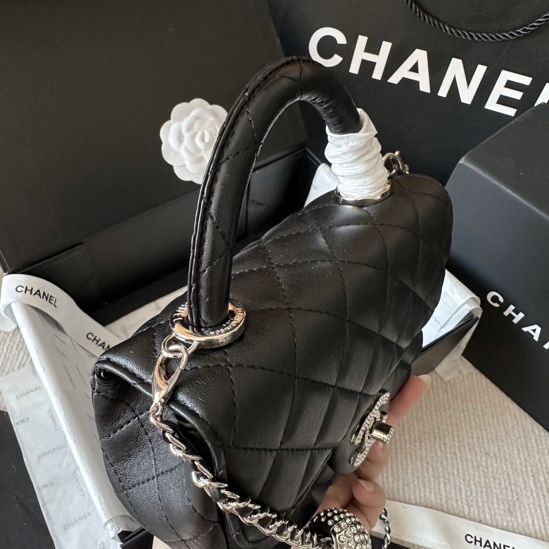 【女性に大人気！】 CHANEL セルズボウルシリーズレディーズハンドバッグ