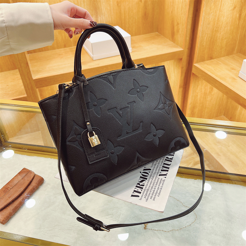 LOUIS VUITTON M58916 PETIT PALAIS