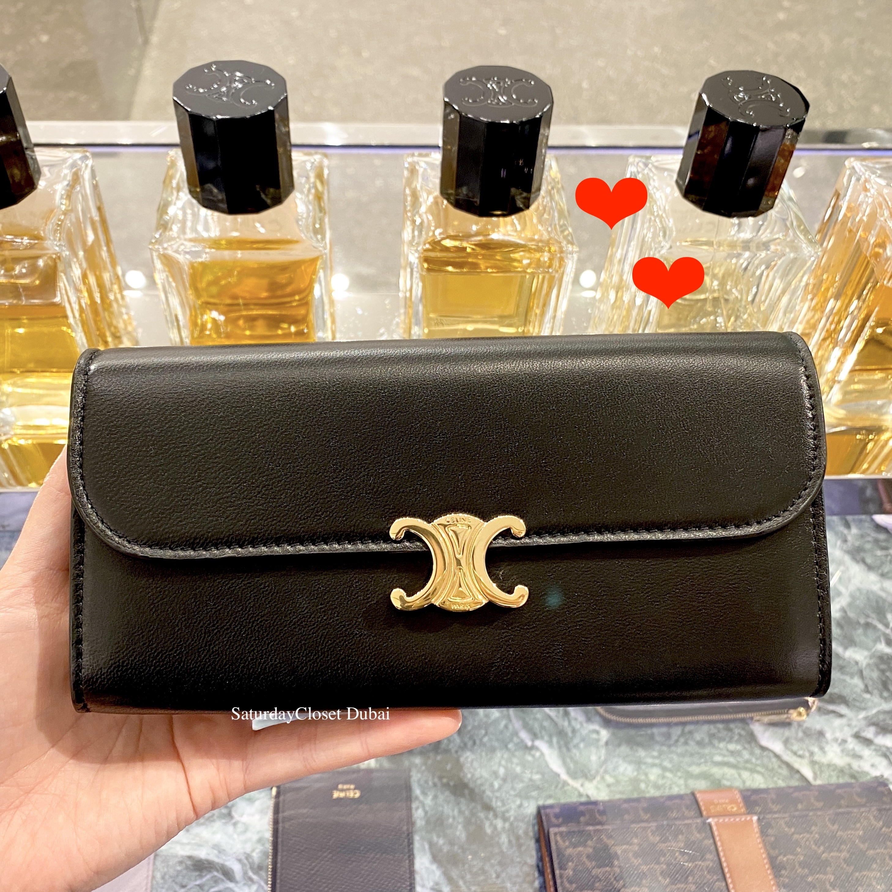 49％割引超歓迎された CELINE☆トリオンフ長財布シャイニーラムスキン/直営店買付 (CELINE/財布・小物その他) 10E313BZG.38NO  10E313BZG.15LK 財布・小物その他 財布・小物-WWW.LANAGRAY.COM