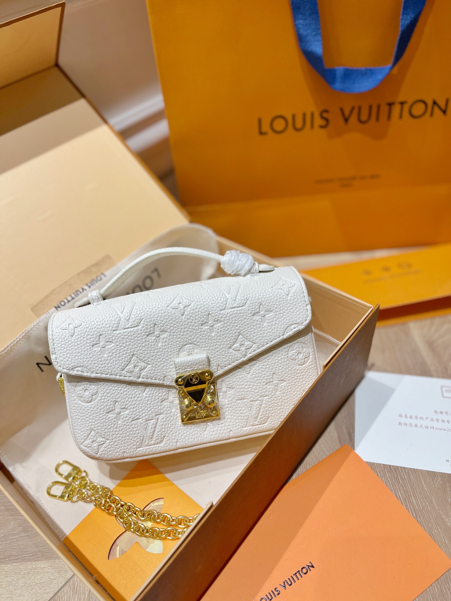 【直営店買付】Louis Vuitton ポシェットメティス　ＭＭ