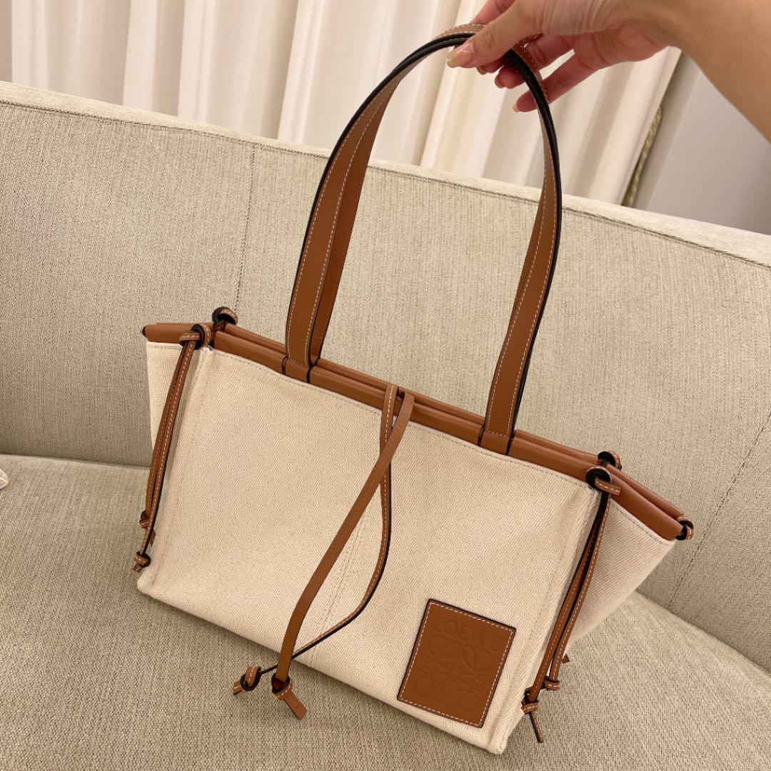 ロエベ クッショントート スモール バッグ - メルカリ