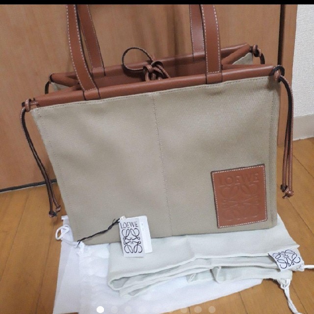 半島 アフリカ たっぷり loewe クッション トート - acilelektrik.net