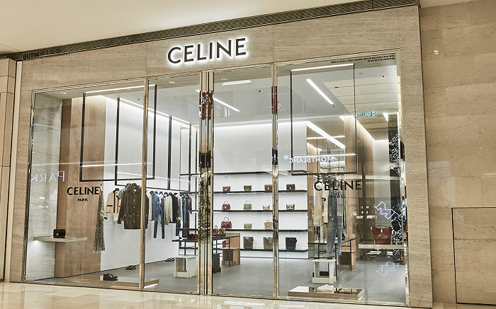 曾经最&ldquo;高冷&rdquo;的CELINE .也终于开通了小红书官方号|界面新闻&middot; 时尚