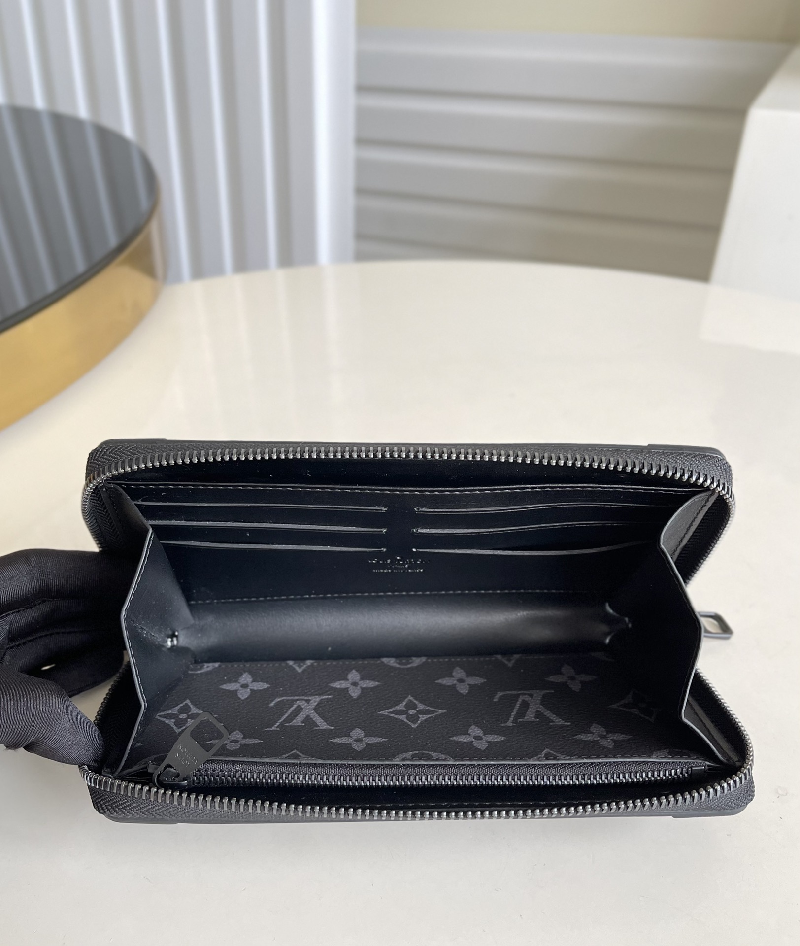 Louis Vuitton LV Zippy Wallet Trunk M80558