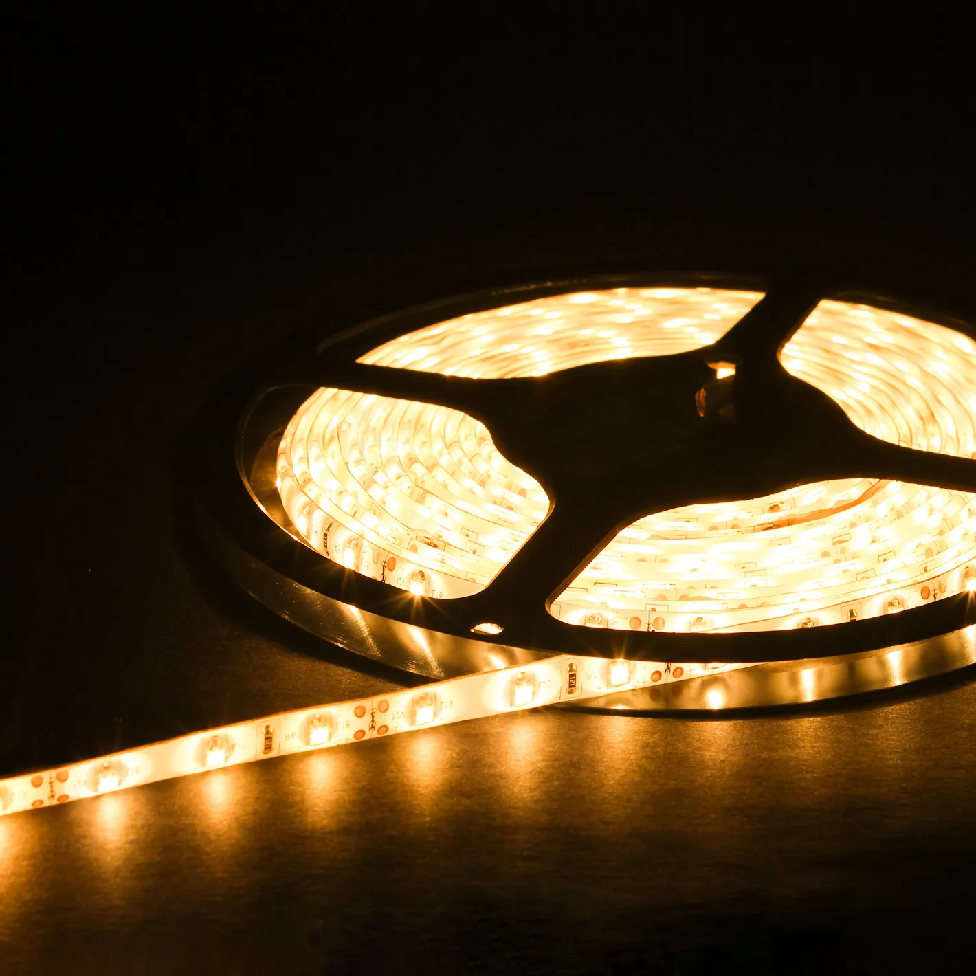 共同照明 Ledテープライト 5m 発光色選択可 防水 Ledテープ 正面発光 間接照明 看板照明 陳列照明 足 共同照明led専門店