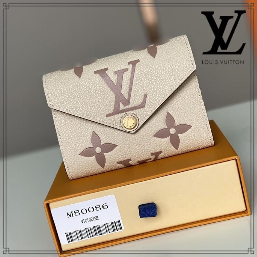 新作】Louis Vuitton ポルトフォイユ・ヴィクトリーヌ - グローバル購入01