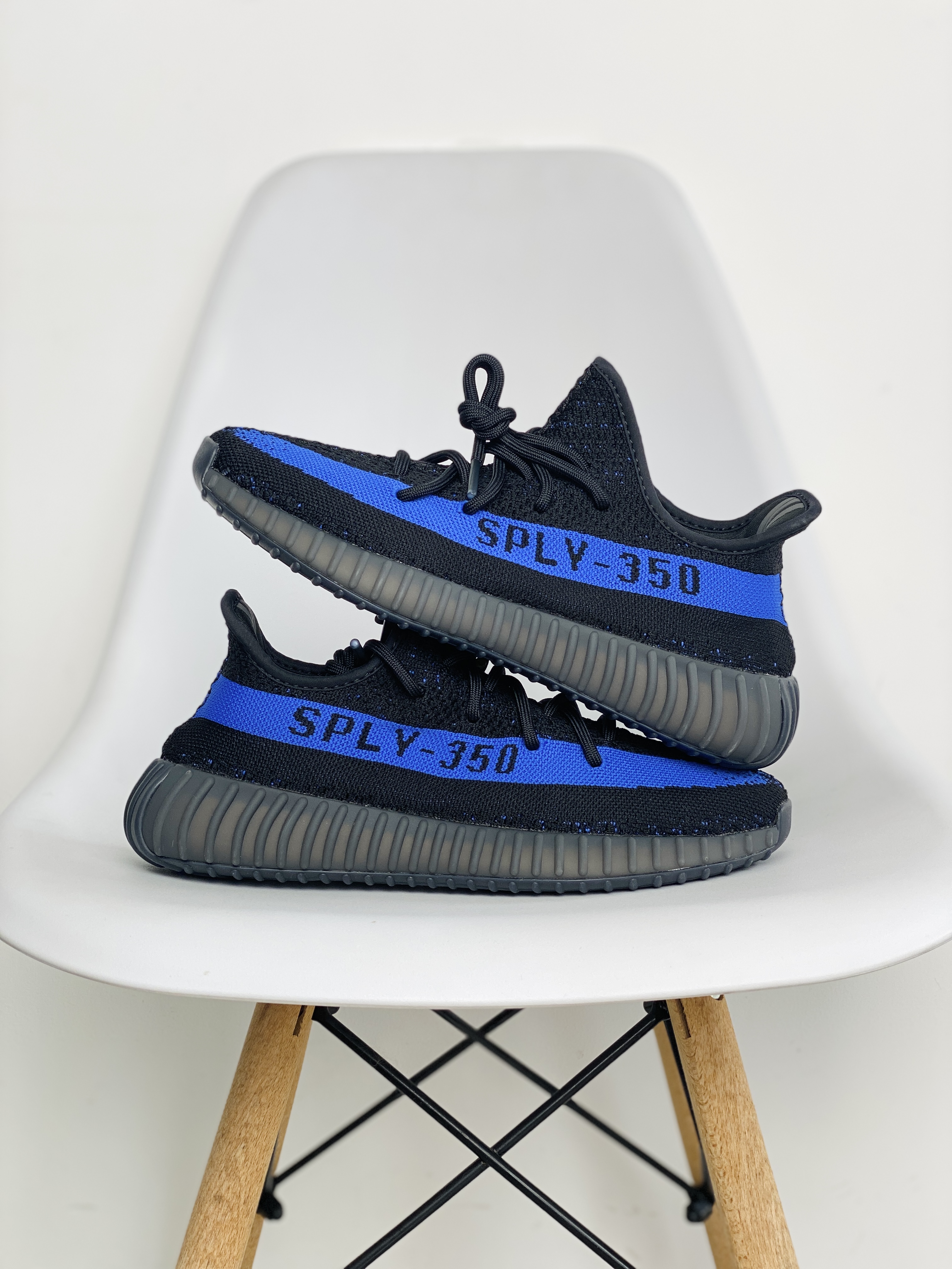 adidas originals Yeezy Boost 350 V2 Beluga2.0 新huich 低筒 休闲鞋 运动鞋 男鞋 女鞋 