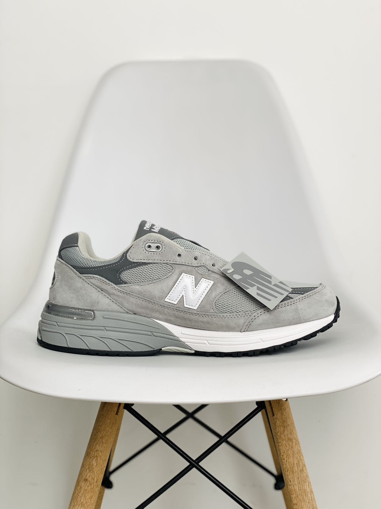 新版 New Balance 993 元祖灰 低筒 复古跑鞋 休闲鞋 运动鞋 男鞋 女鞋 MR993GL