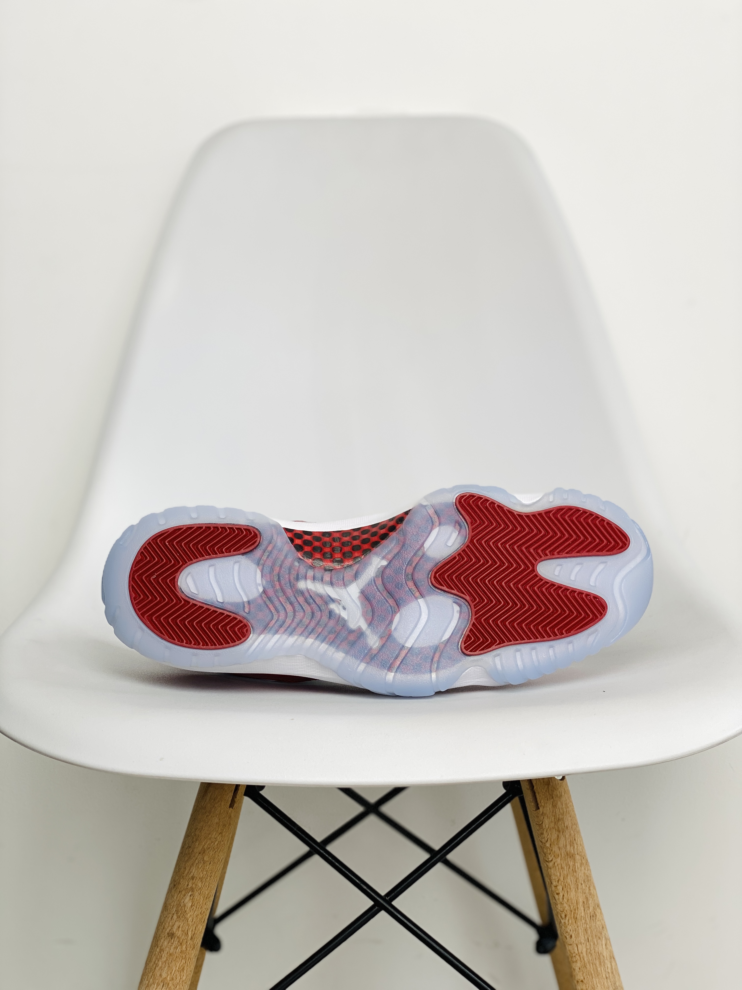 Air Jordan 11 AJ11 Cherry 白红 高筒 碳板 全掌气垫 篮球鞋 球鞋 男鞋 休闲鞋 CT8012-116