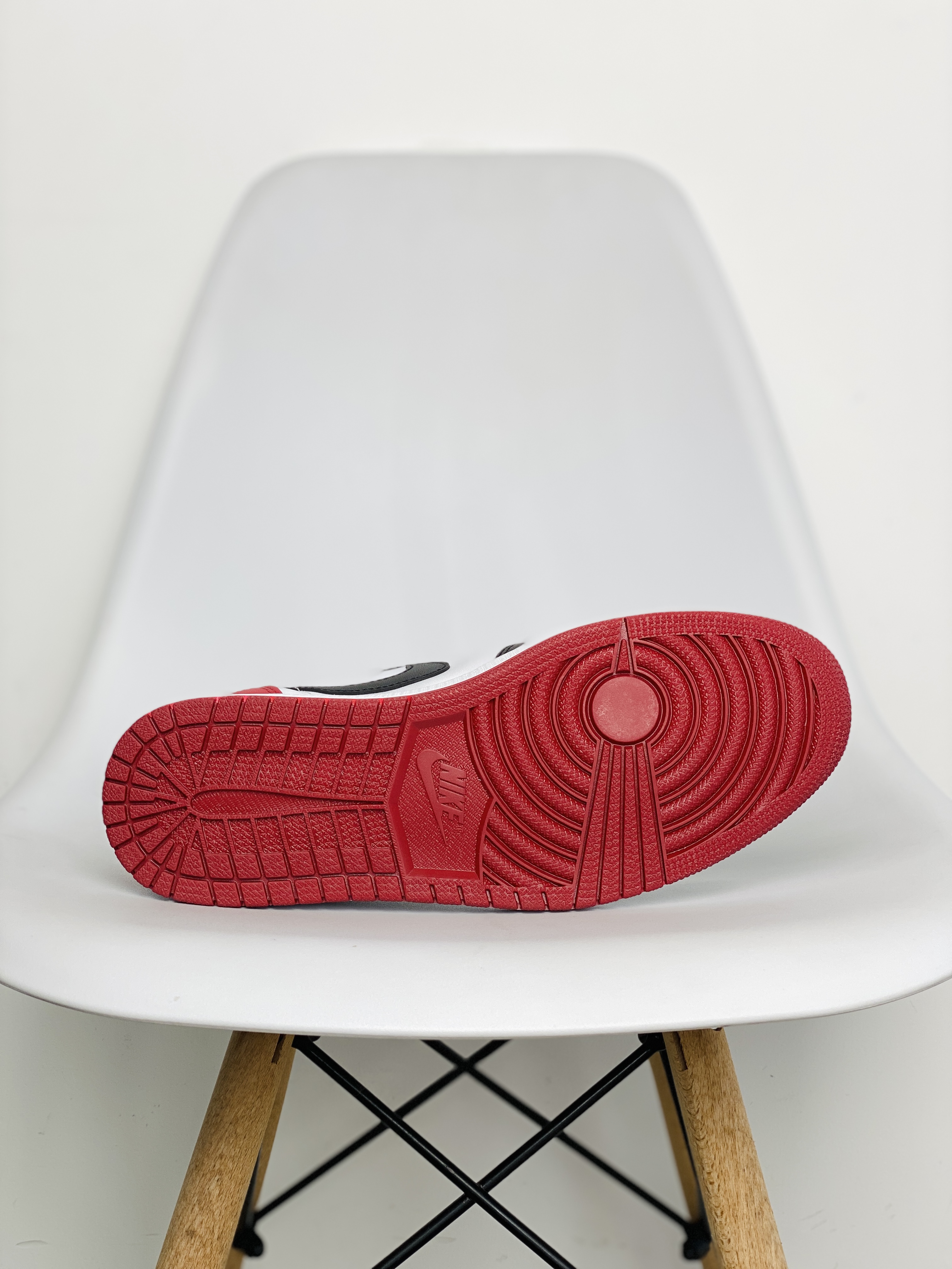 Air Jordan 1 Low OG AJ1 Black Toe 黑脚趾 低筒 气垫 休闲鞋 板鞋 球鞋 男鞋 女鞋 CZ0790-106