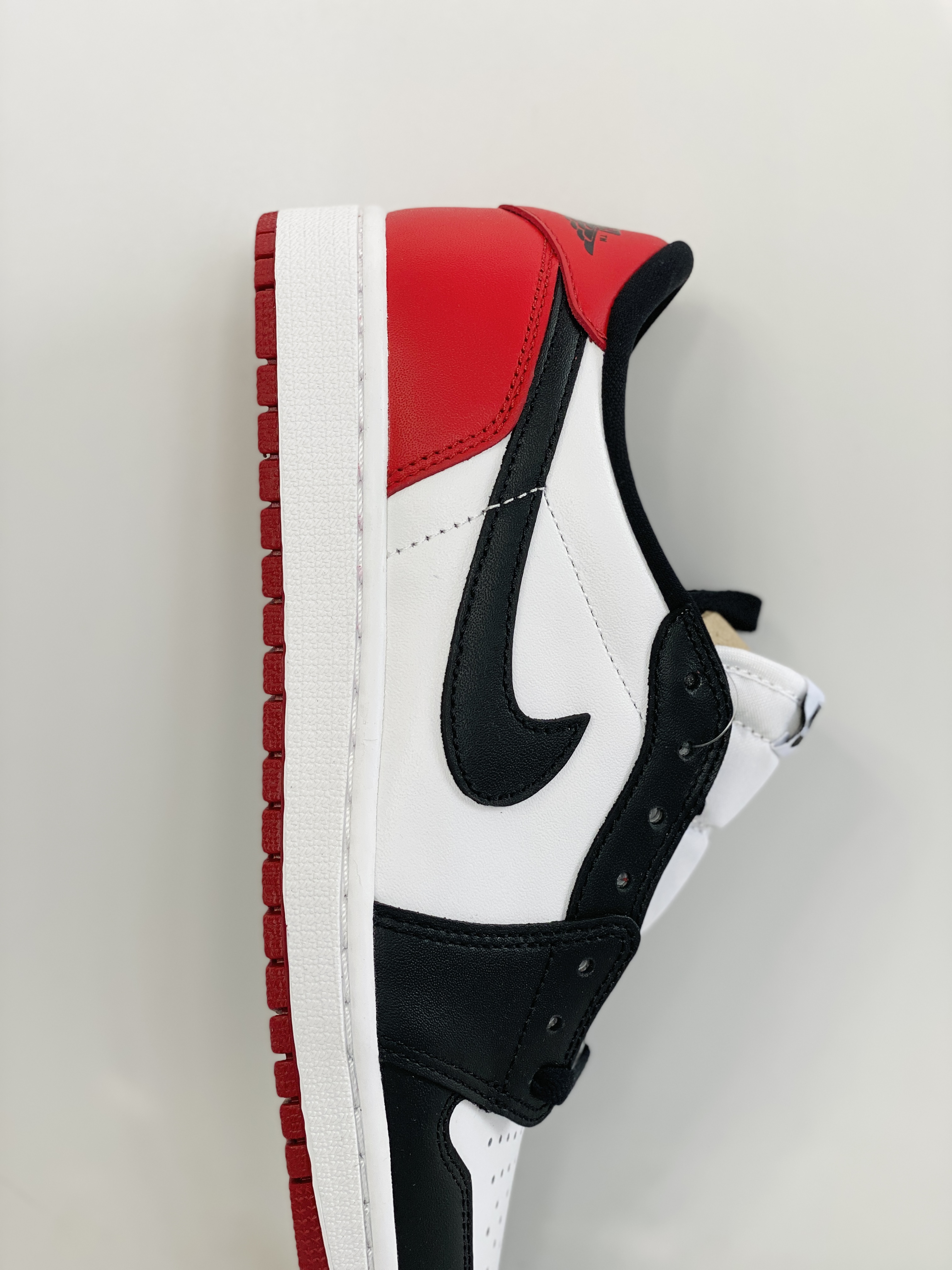 Air Jordan 1 Low OG AJ1 Black Toe 黑脚趾 低筒 气垫 休闲鞋 板鞋 球鞋 男鞋 女鞋 CZ0790-106