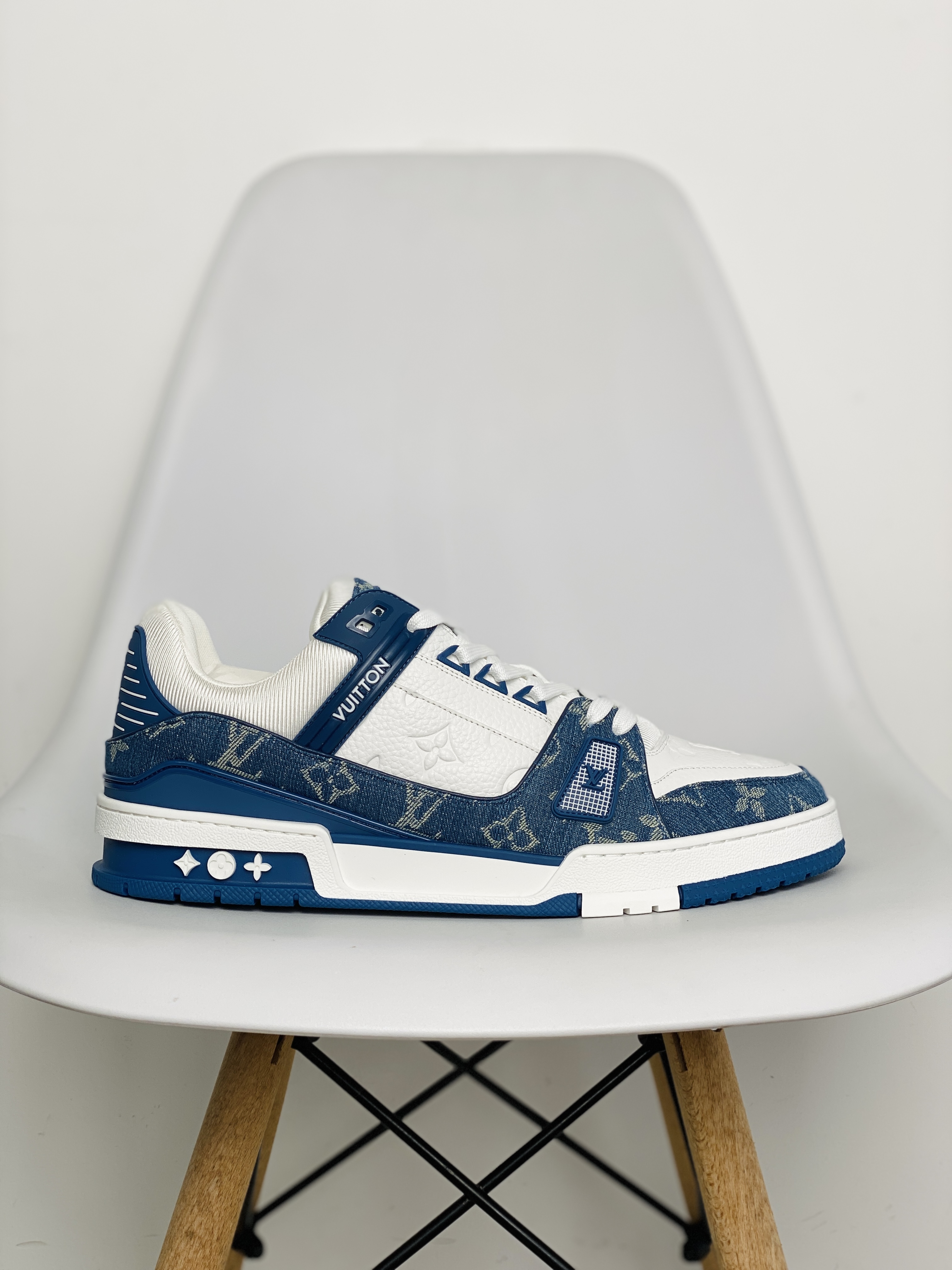 Louis Vuittonx NK Air Force 1 联名款 空军一号低帮休闲运动板鞋Air Force 1 联名款 空军一号 低筒 