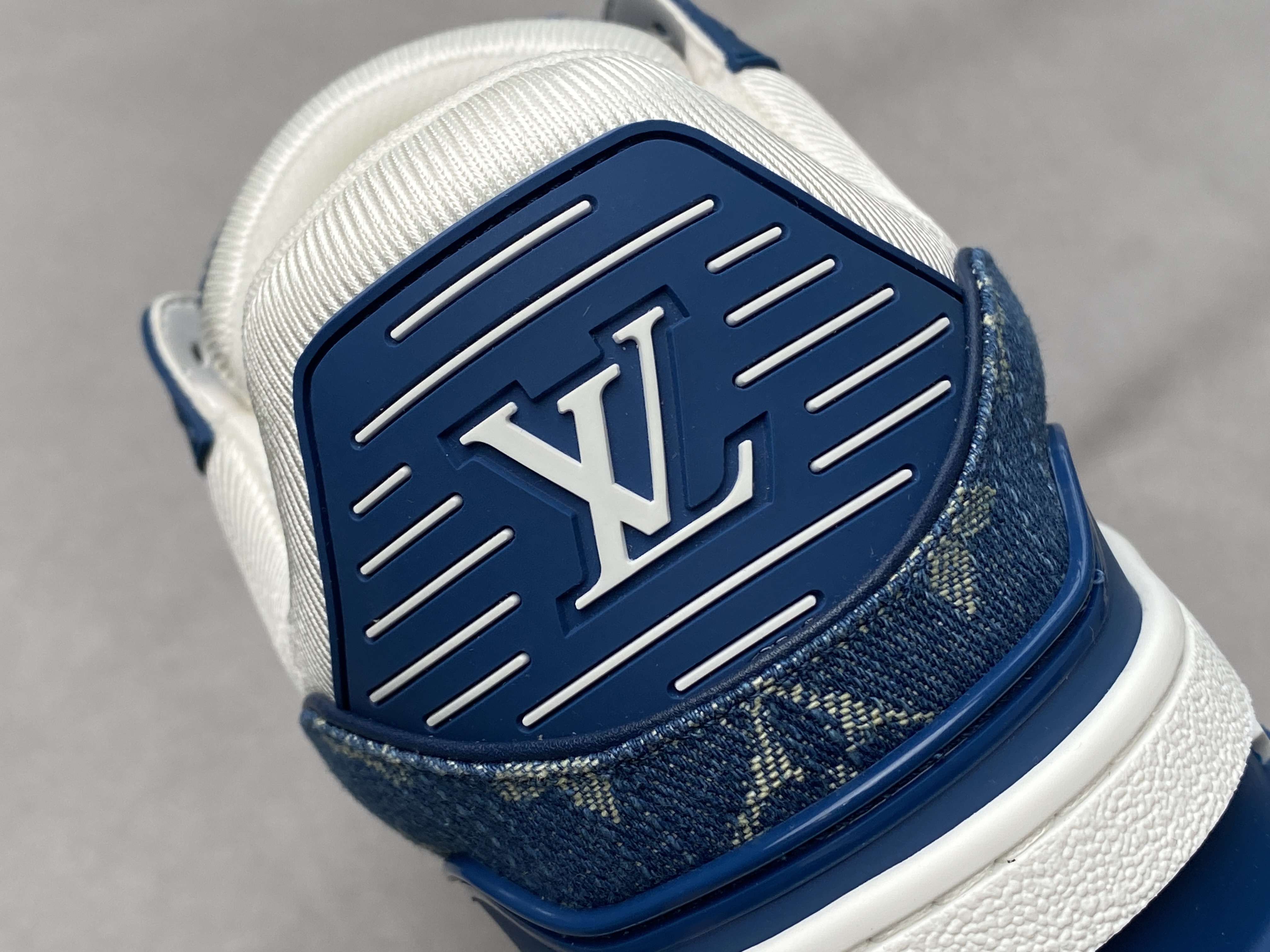 Louis Vuittonx NK Air Force 1 联名款 空军一号低帮休闲运动板鞋Air Force 1 联名款 空军一号 低筒 