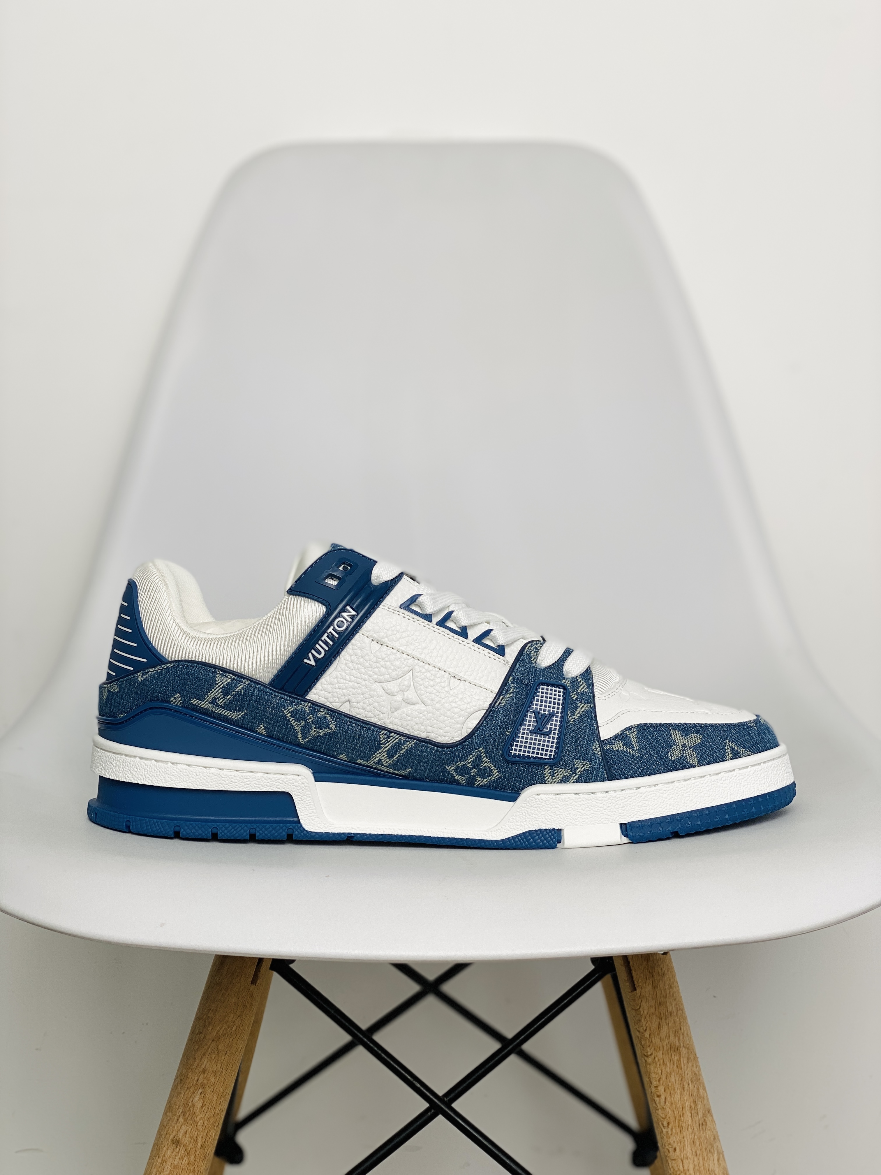 Louis Vuittonx NK Air Force 1 联名款 空军一号低帮休闲运动板鞋Air Force 1 联名款 空军一号 低筒 