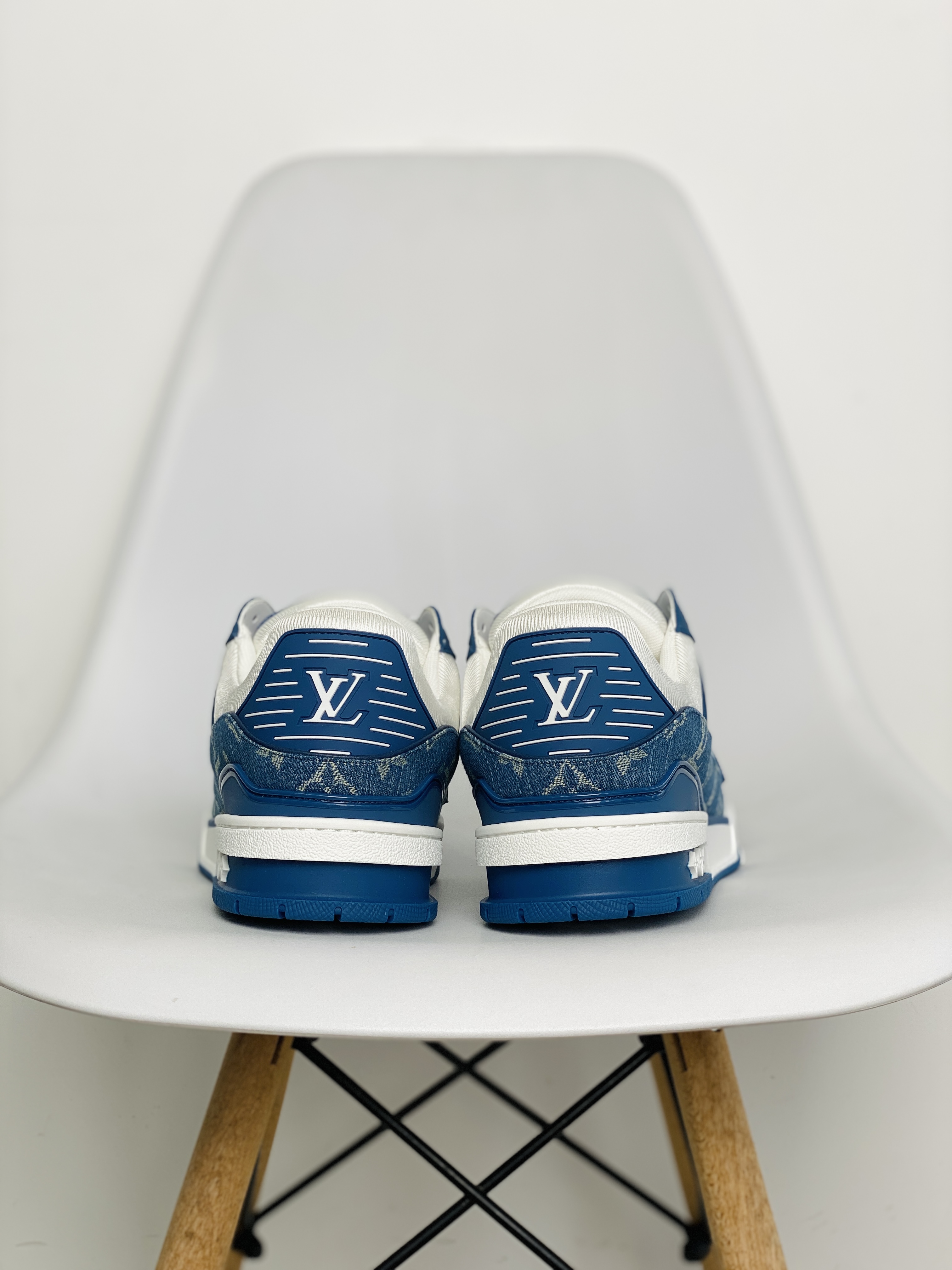 Louis Vuittonx NK Air Force 1 联名款 空军一号低帮休闲运动板鞋Air Force 1 联名款 空军一号 低筒 