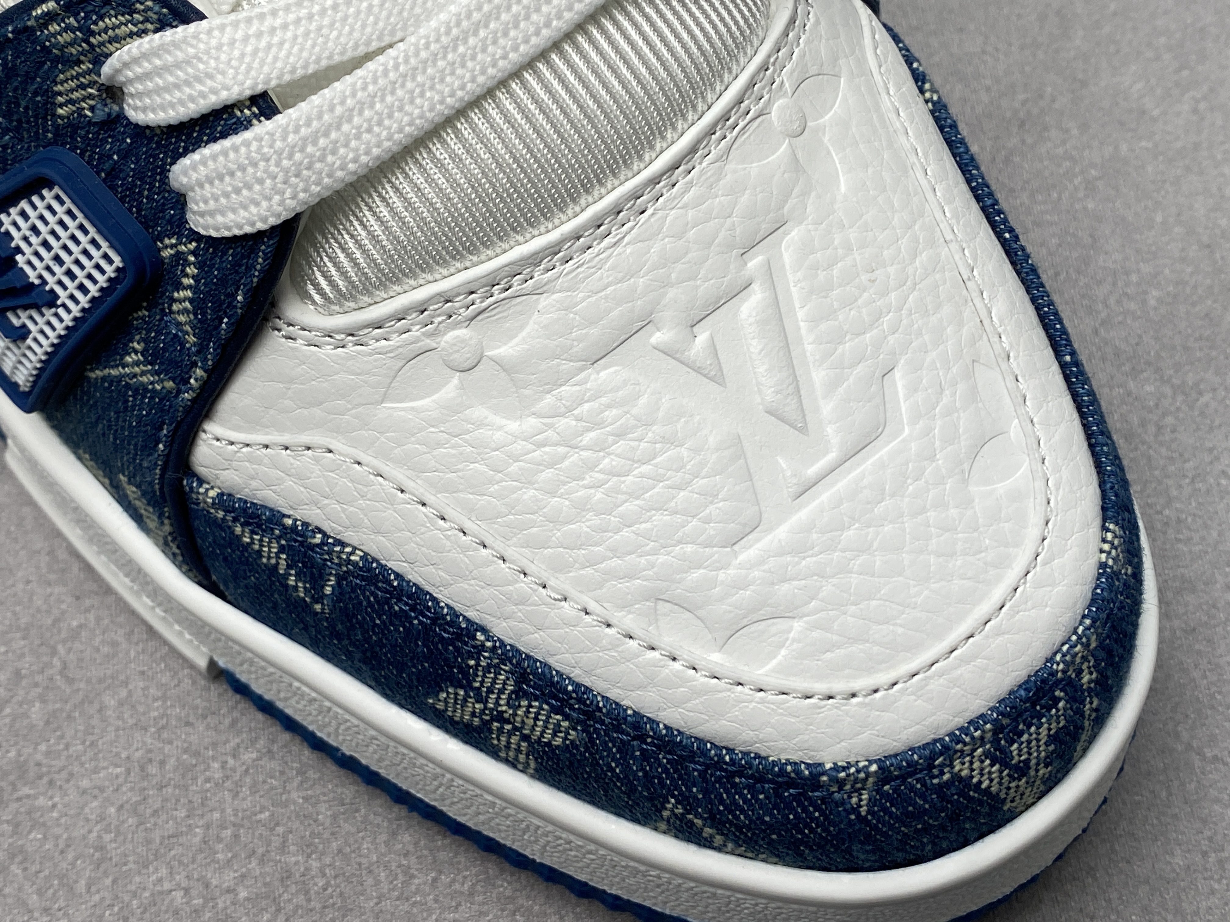 Louis Vuittonx NK Air Force 1 联名款 空军一号低帮休闲运动板鞋Air Force 1 联名款 空军一号 低筒 