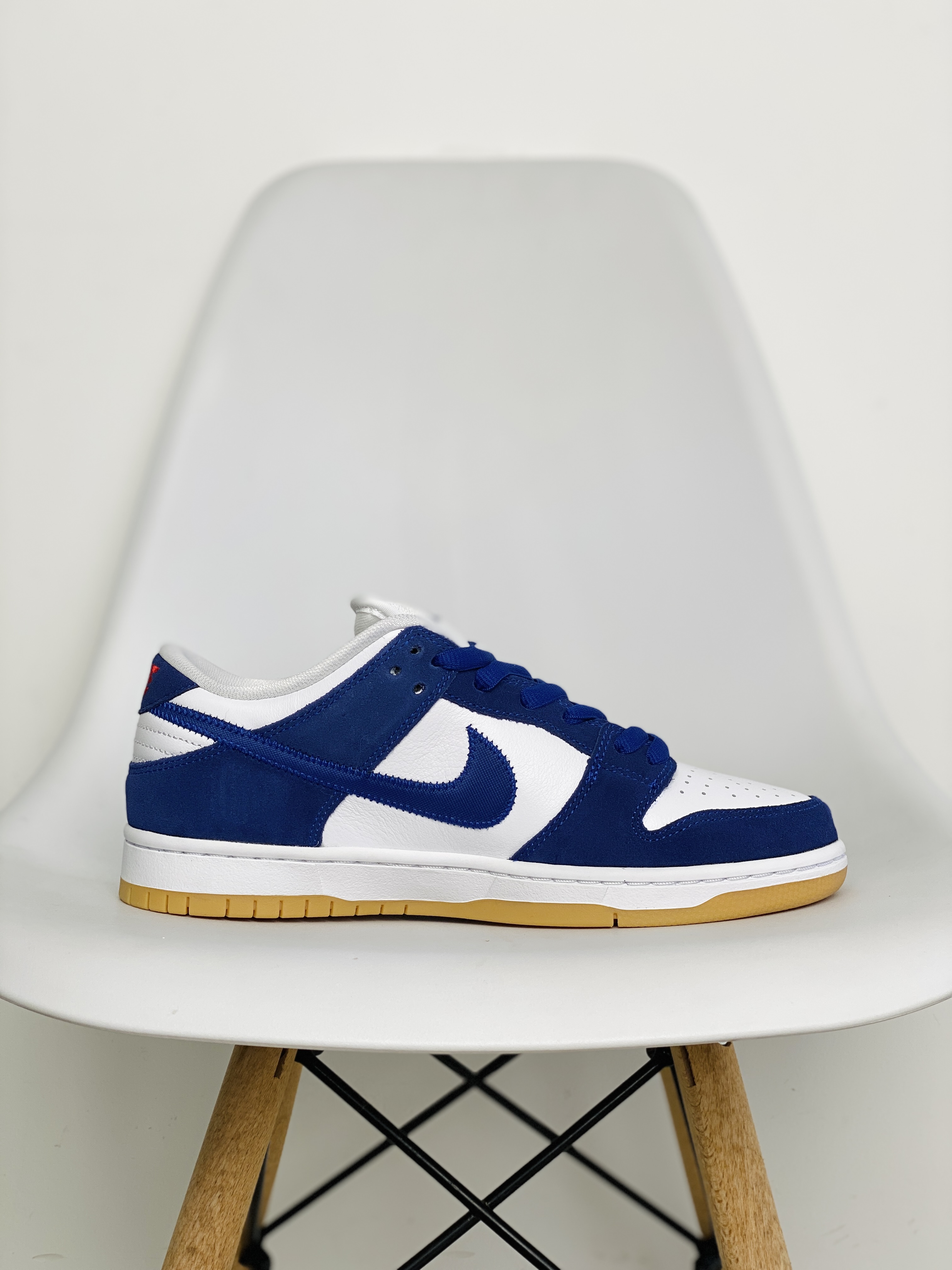 dunk Low Pro PRM Los Angeles 洛杉矶 道奇低筒 复古板鞋 休闲鞋 男鞋 女鞋 DO9395-400