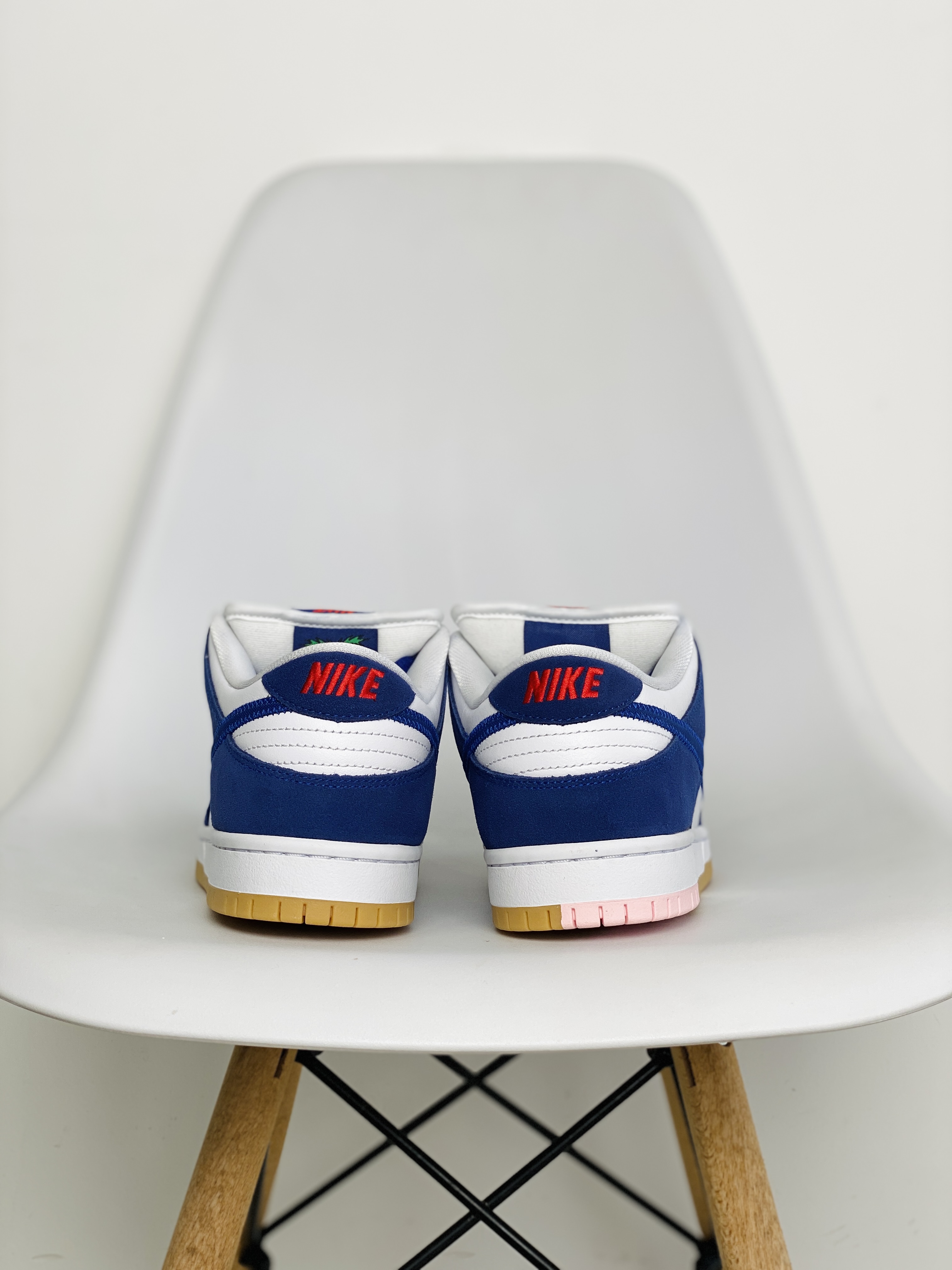 dunk Low Pro PRM Los Angeles 洛杉矶 道奇低筒 复古板鞋 休闲鞋 男鞋 女鞋 DO9395-400