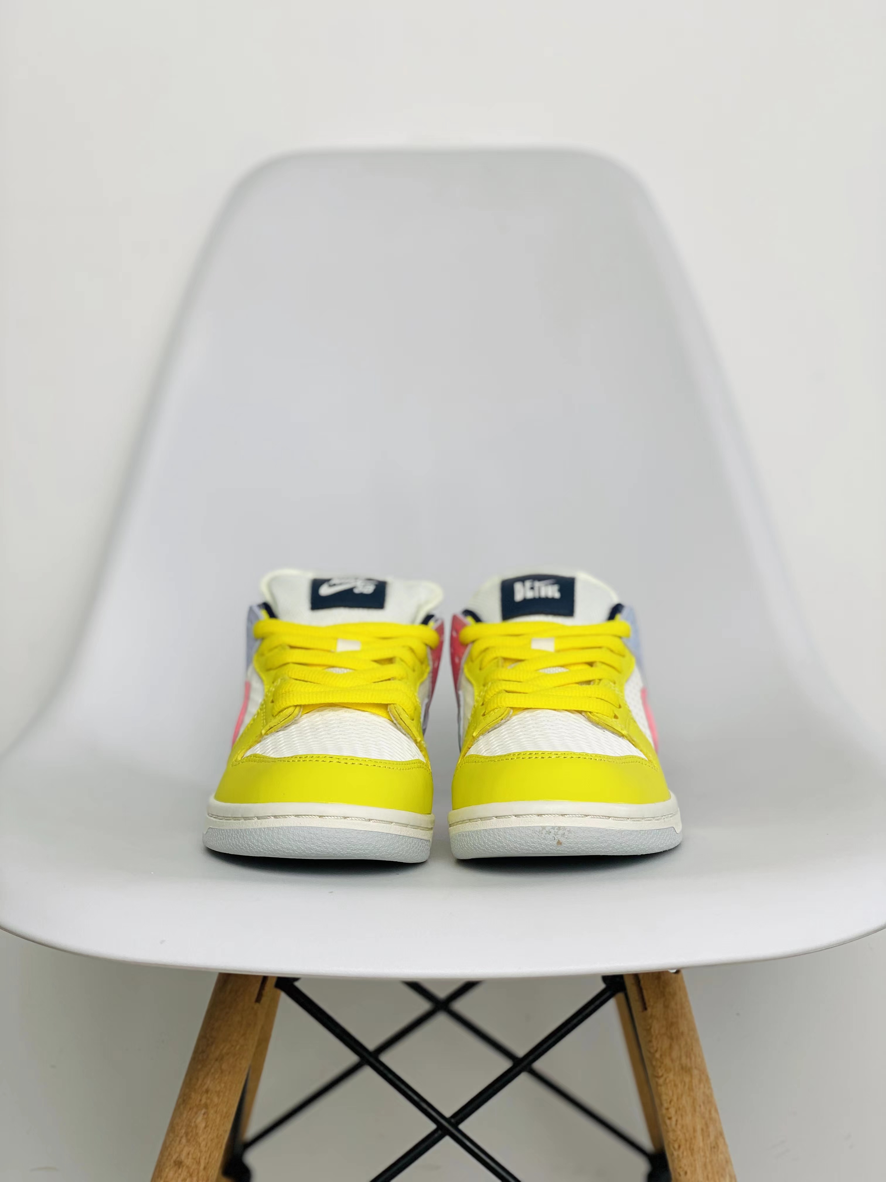 Nike Dunk SB Low Be True 黄白色 低筒 复古板鞋 休闲鞋 男鞋 女鞋 DX5933-900