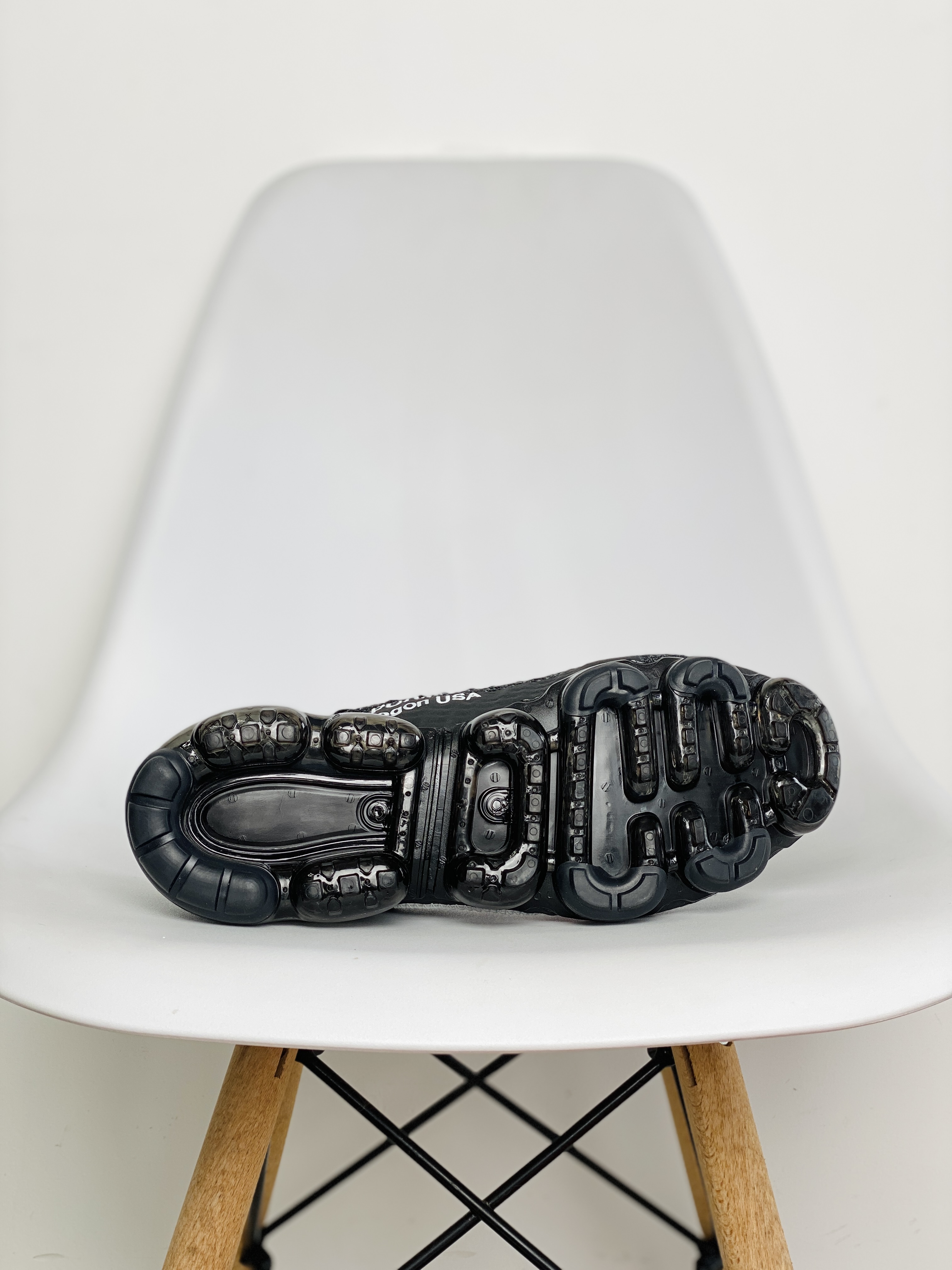 off-White Air VaporMax Vigil The Ten 联名 黑白 全掌气垫 休闲鞋 板鞋 运动鞋 男鞋女鞋 AA3831