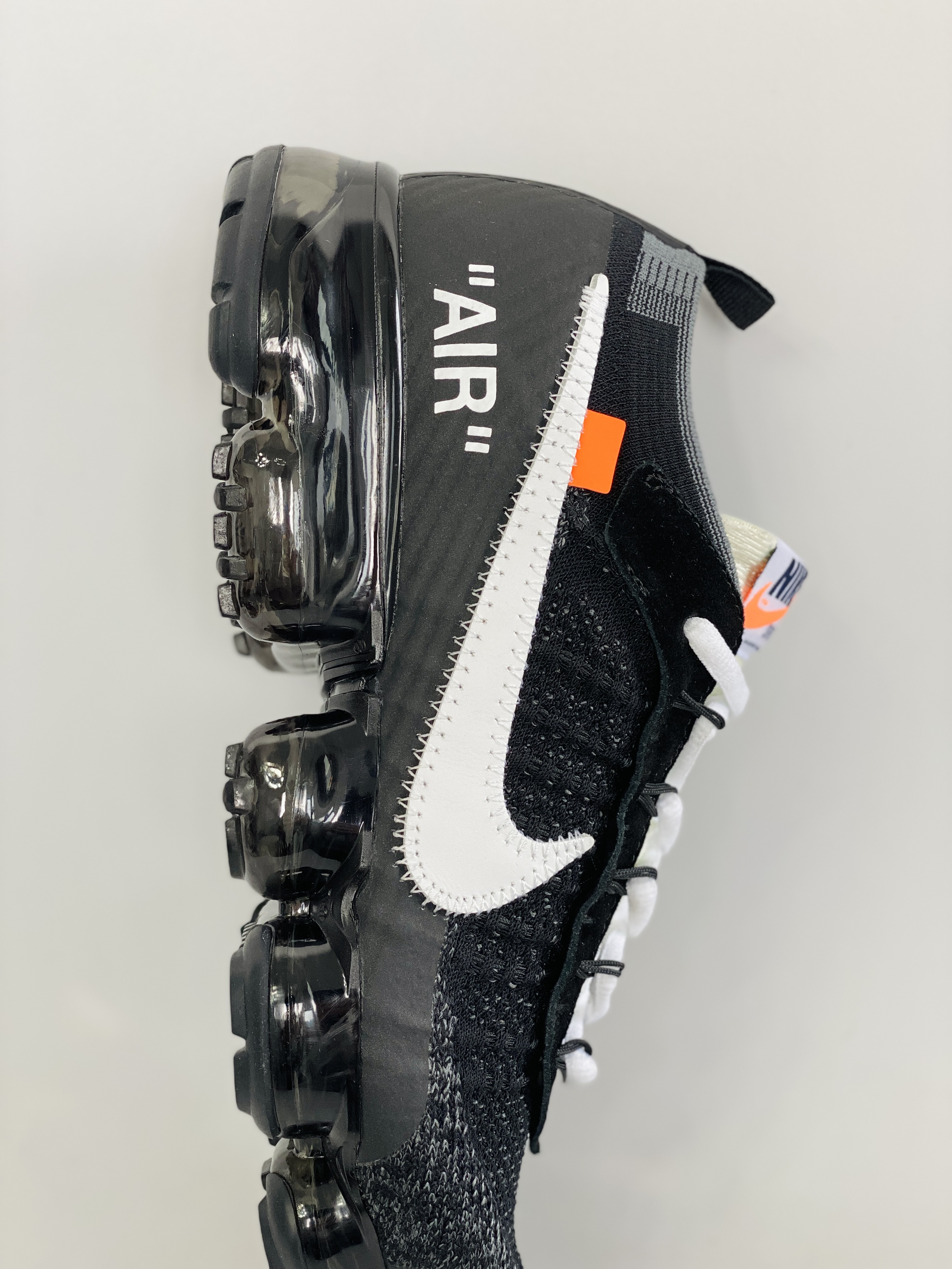 off-White Air VaporMax Vigil The Ten 联名 黑白 全掌气垫 休闲鞋 板鞋 运动鞋 男鞋女鞋 AA3831