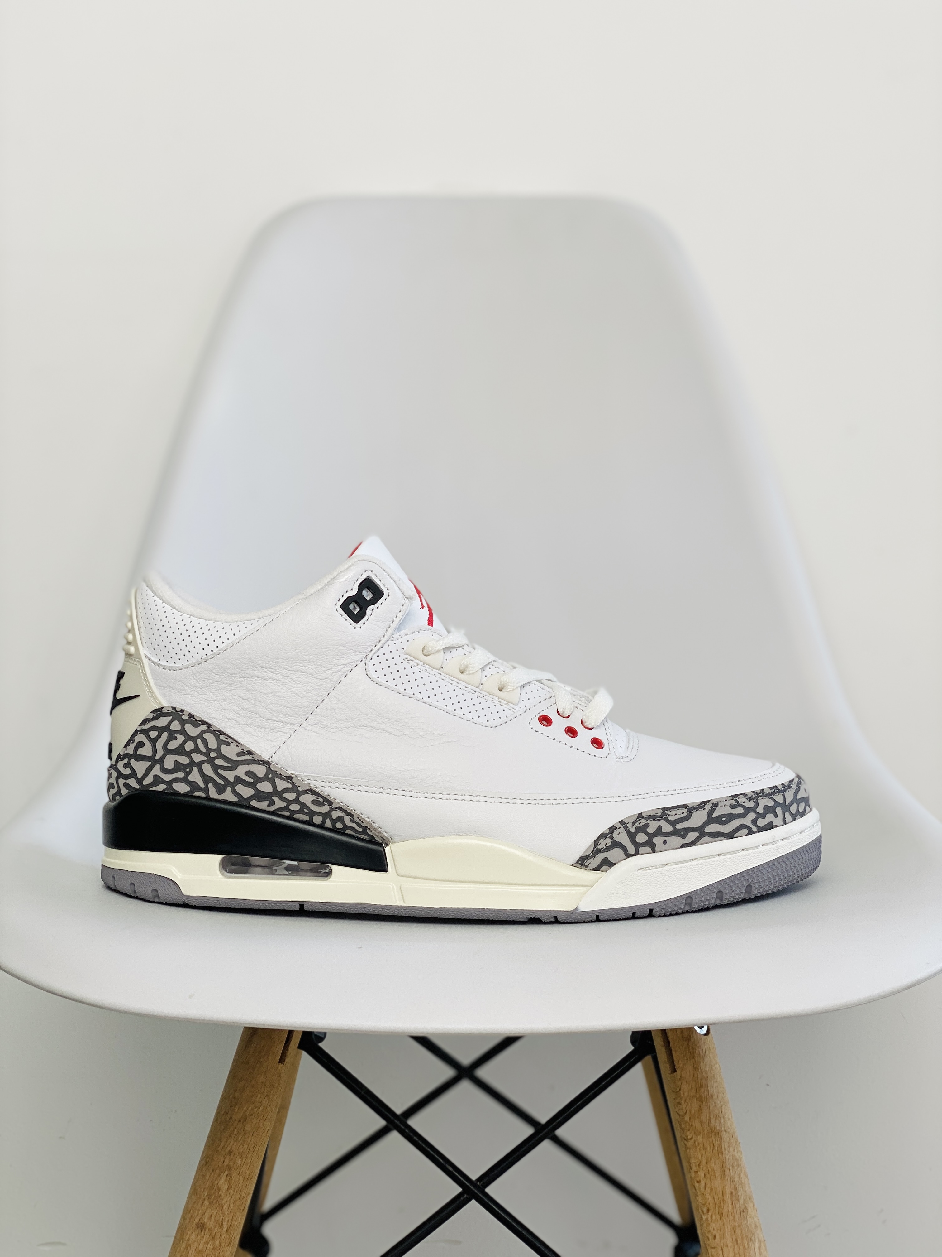 Air Jordan 3 White Cement Reimagined AJ3 复古白水泥 低筒 休闲鞋 篮球鞋 板鞋 男鞋 DN9707