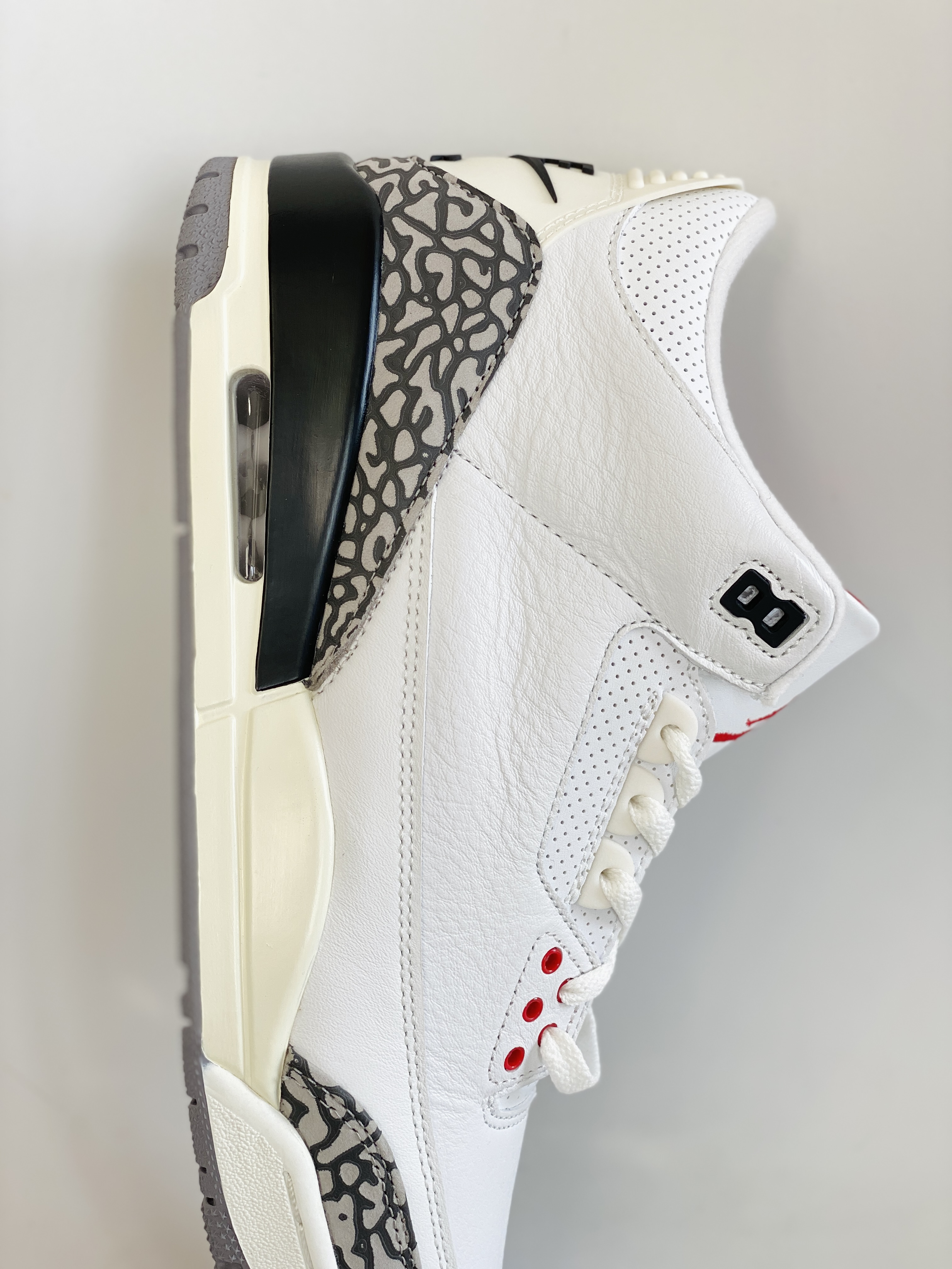 Air Jordan 3 White Cement Reimagined AJ3 复古白水泥 低筒 休闲鞋 篮球鞋 板鞋 男鞋 DN9707