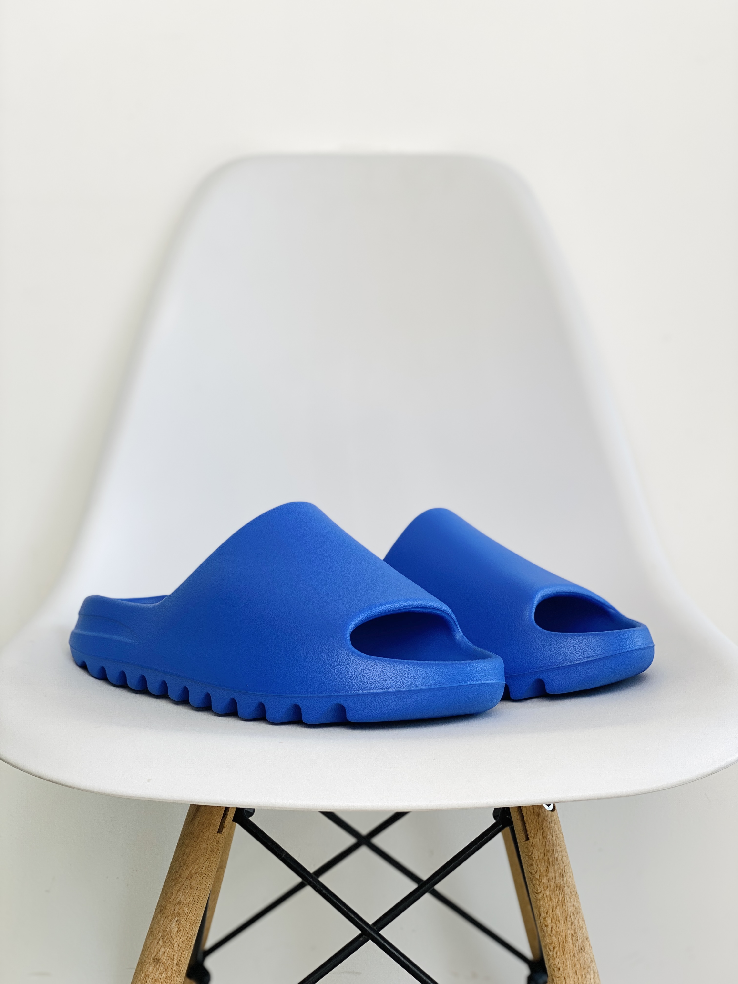 originals Yeezy Slide Azure 克莱因蓝 室外 室内拖鞋 沙滩鞋 男鞋 女鞋 ID4133