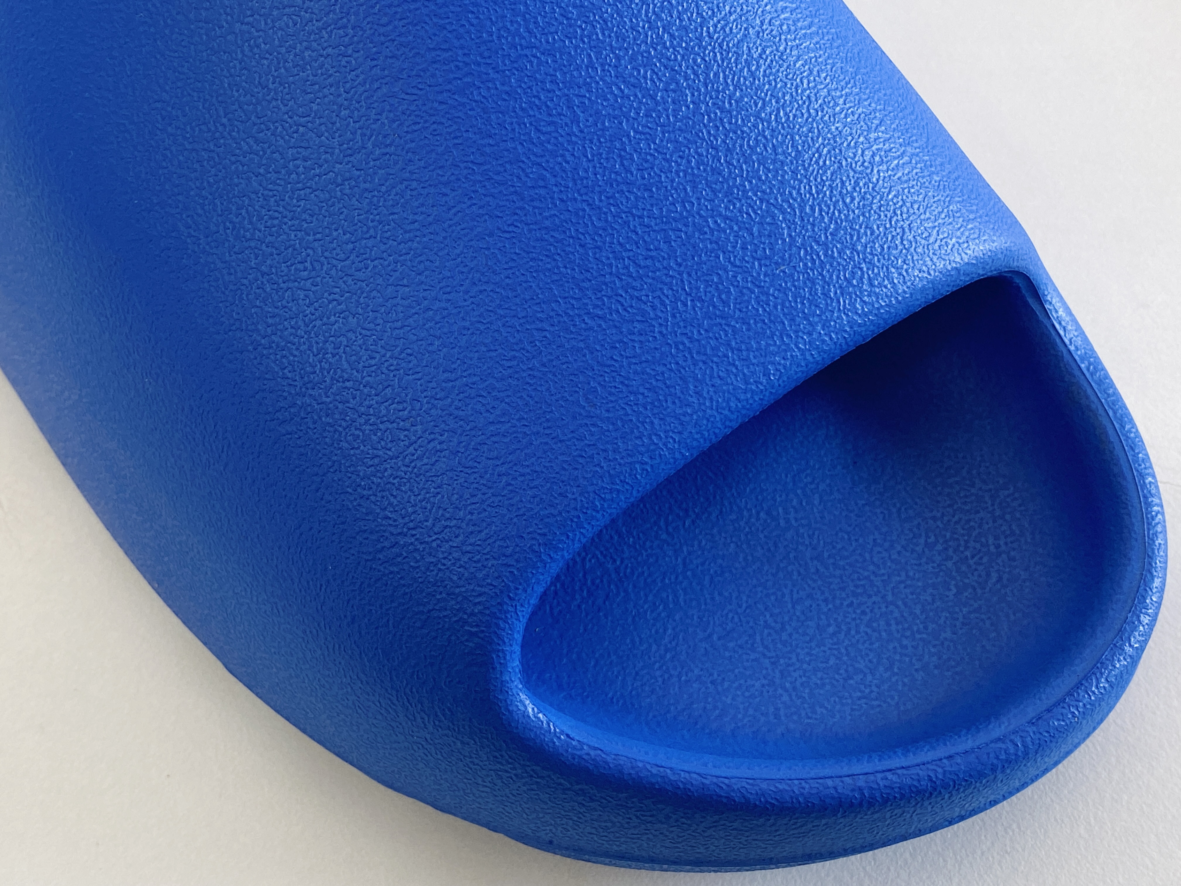 originals Yeezy Slide Azure 克莱因蓝 室外 室内拖鞋 沙滩鞋 男鞋 女鞋 ID4133