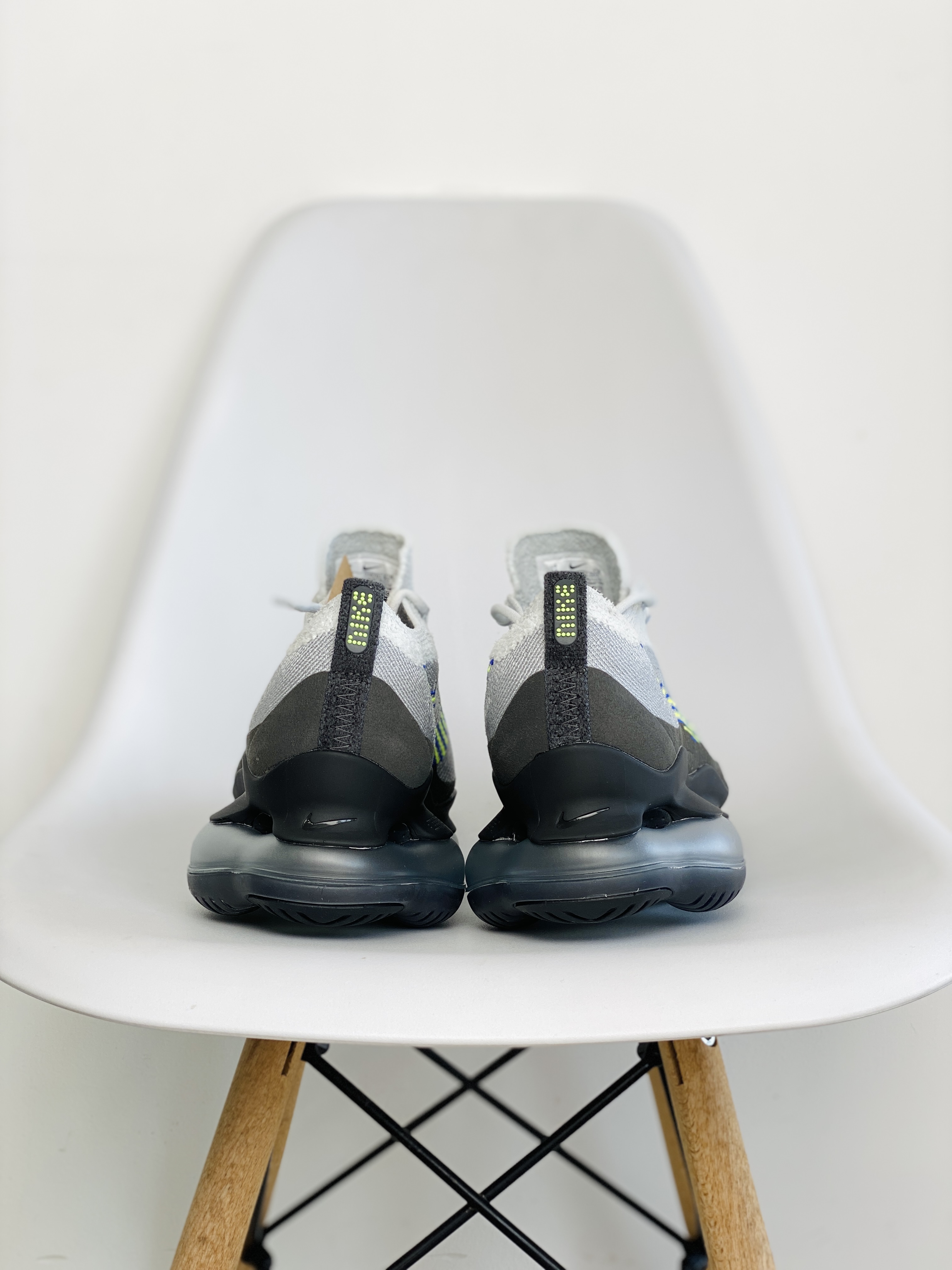 Air Max Scorpion FK Wolf Grey 灰黑 低筒 跑步鞋 运动鞋 男鞋 女鞋 DJ4701-002