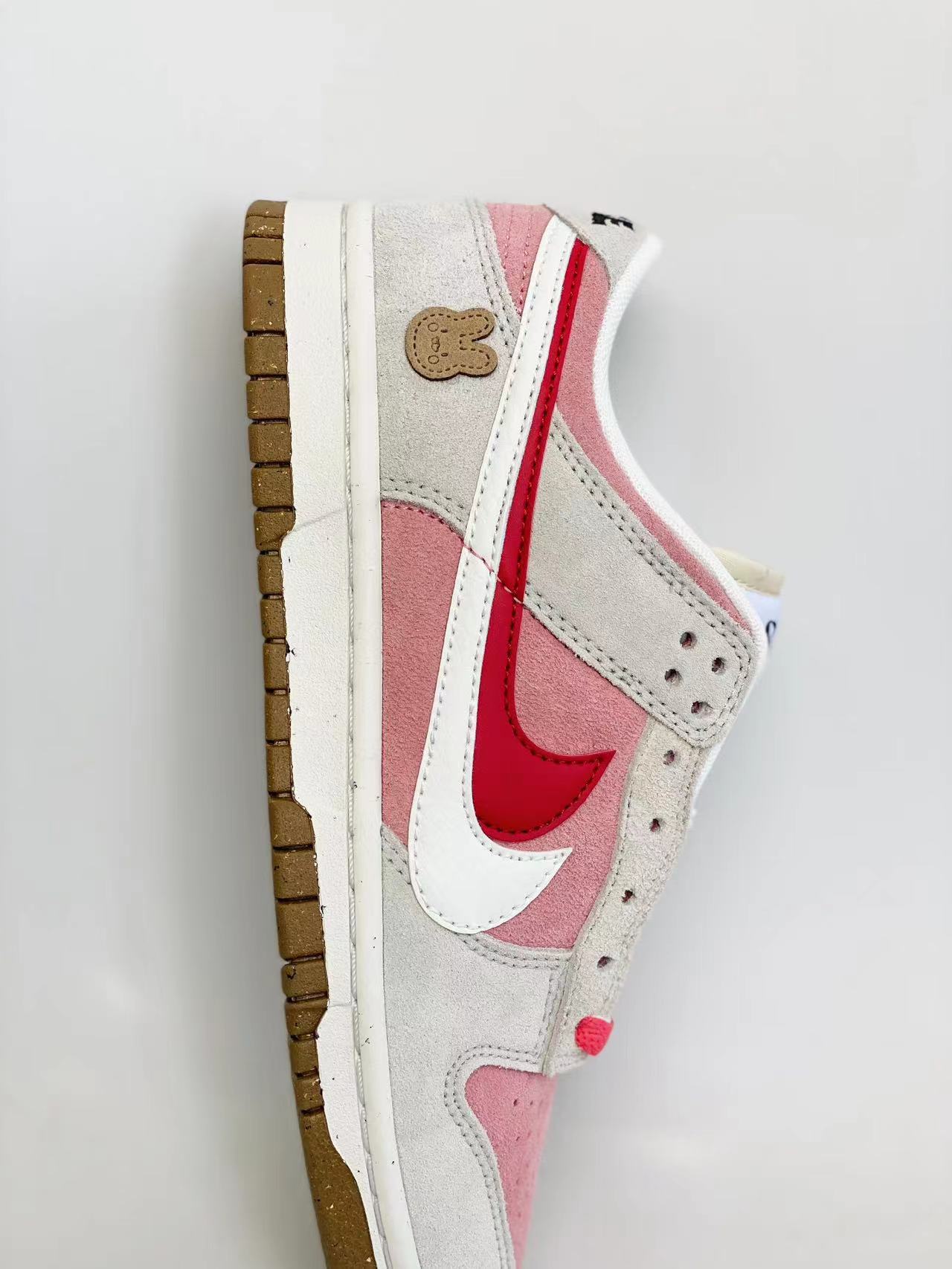 Nike Dunk Low SE 85 蒸汽木偶 CNY 限定双钩 兔年 饼干 粉白 低筒 复古板鞋 休闲鞋 男鞋 女鞋 DO9457-100