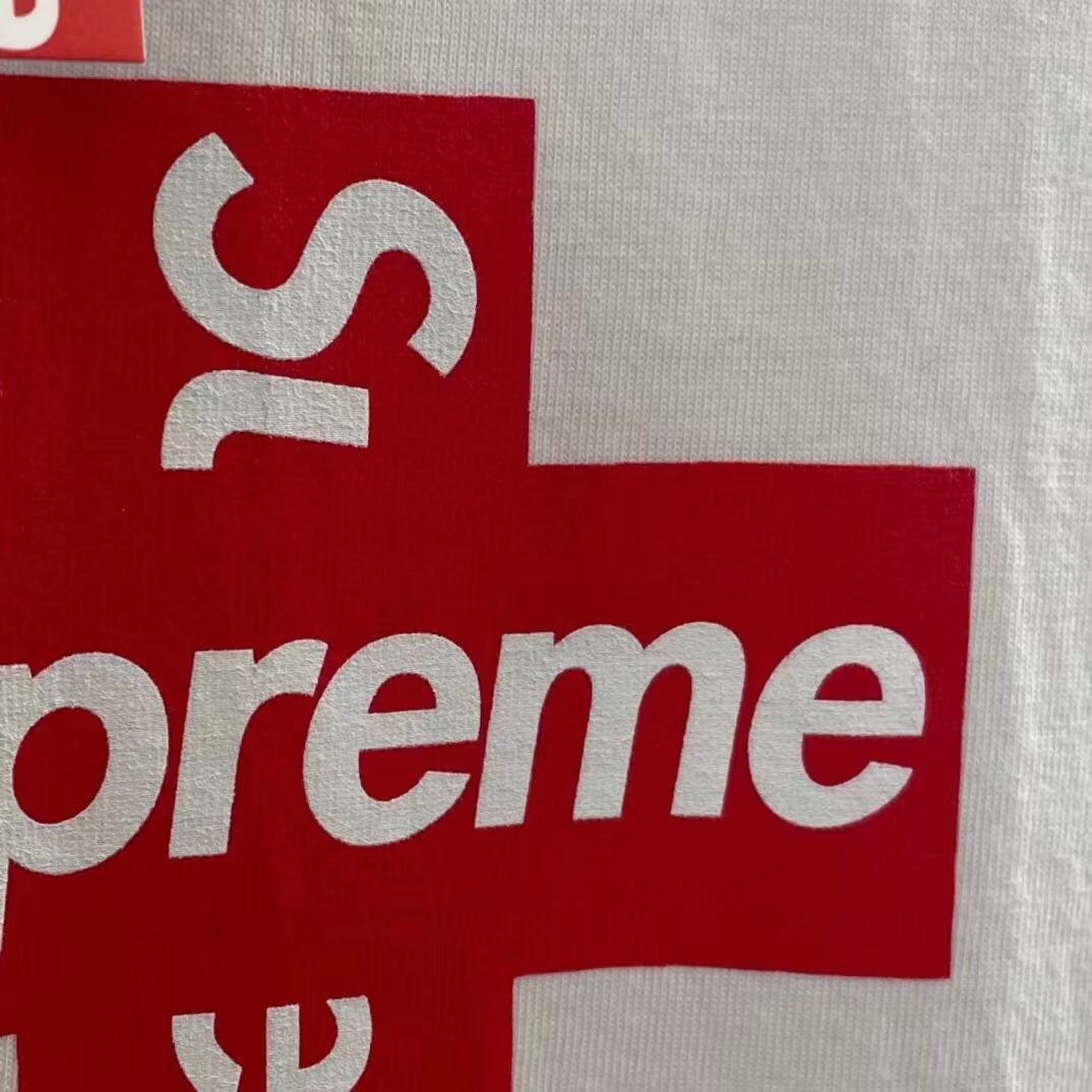 Supreme Week 17 Cross Box Logo Tee 十字架 白色  短袖 T 恤 男女同款 SUP-FW20-371