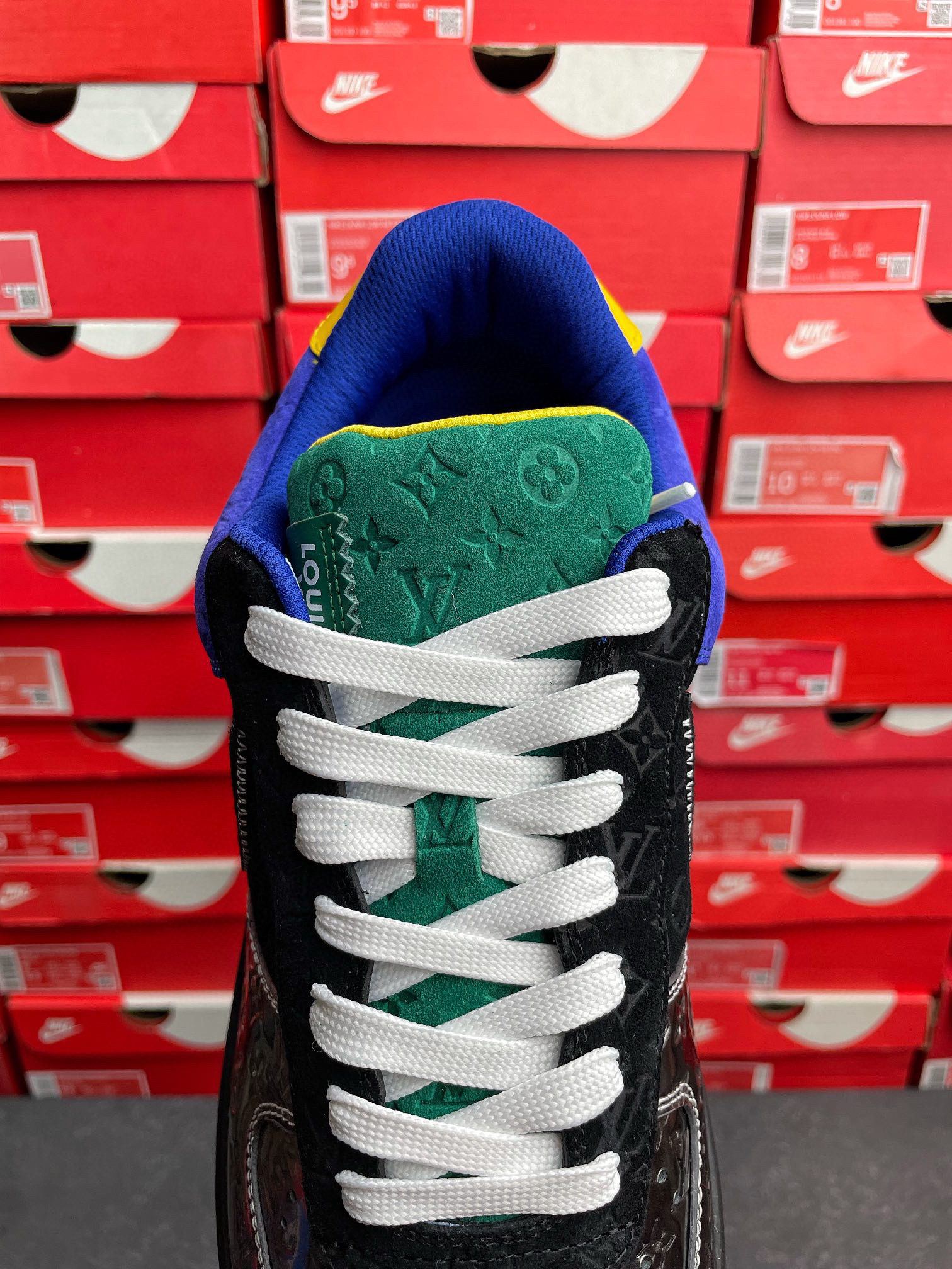 Louis Vuitton x Nike Air Force 1 Low 黑銀換  鴛鴦  低筒 牛皮 休闲鞋 运动鞋 板鞋 男鞋 女鞋 1A9VCH