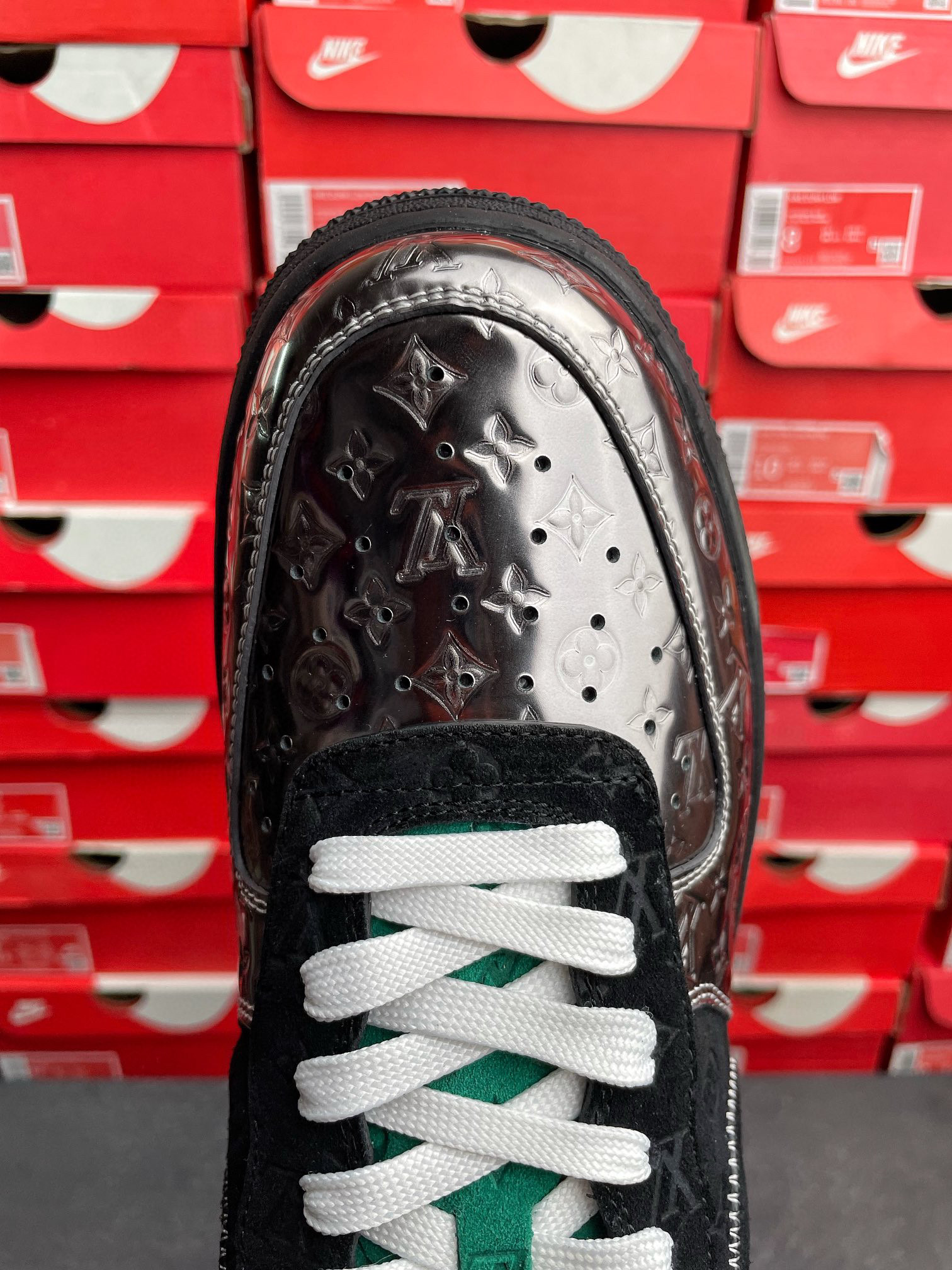 Louis Vuitton x Nike Air Force 1 Low 黑銀換  鴛鴦  低筒 牛皮 休闲鞋 运动鞋 板鞋 男鞋 女鞋 1A9VCH