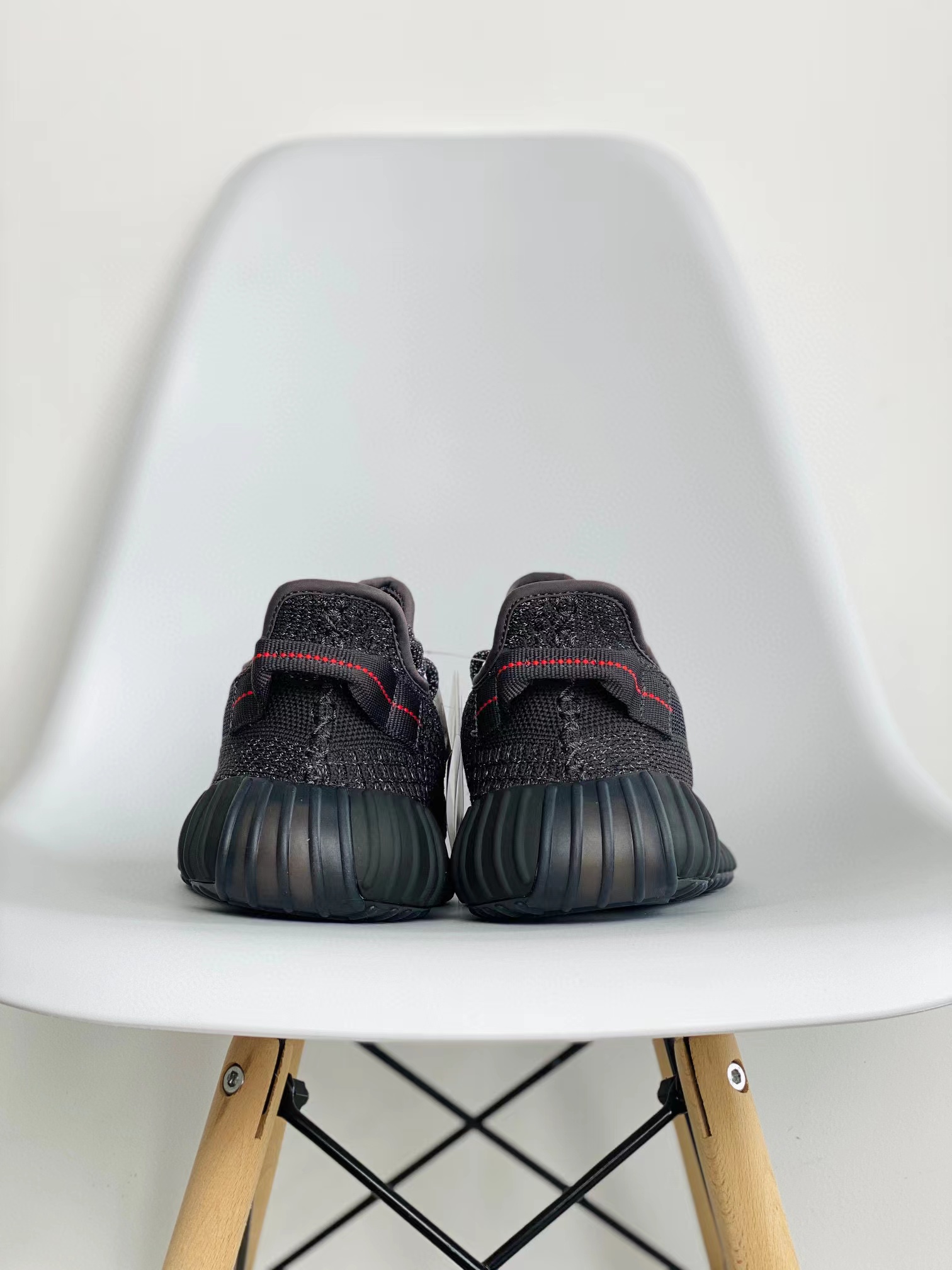 adidas originals Yeezy Boost 350 V2 黑满天星 低筒 休闲鞋 运动鞋 男鞋 女鞋 FU9007