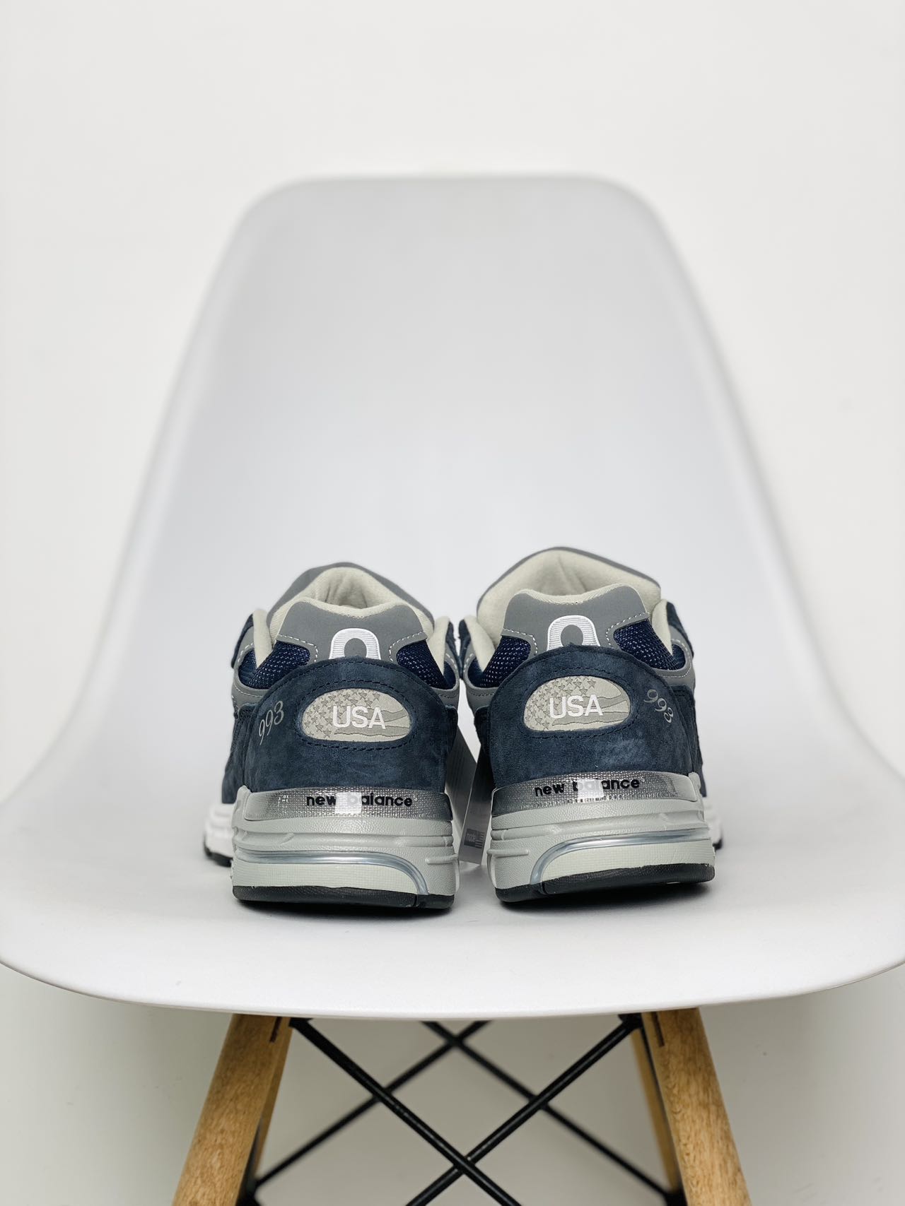 新版 New Balance 993 海军蓝  低筒 复古跑鞋 休闲鞋 运动鞋 男鞋 女鞋   MR993NV