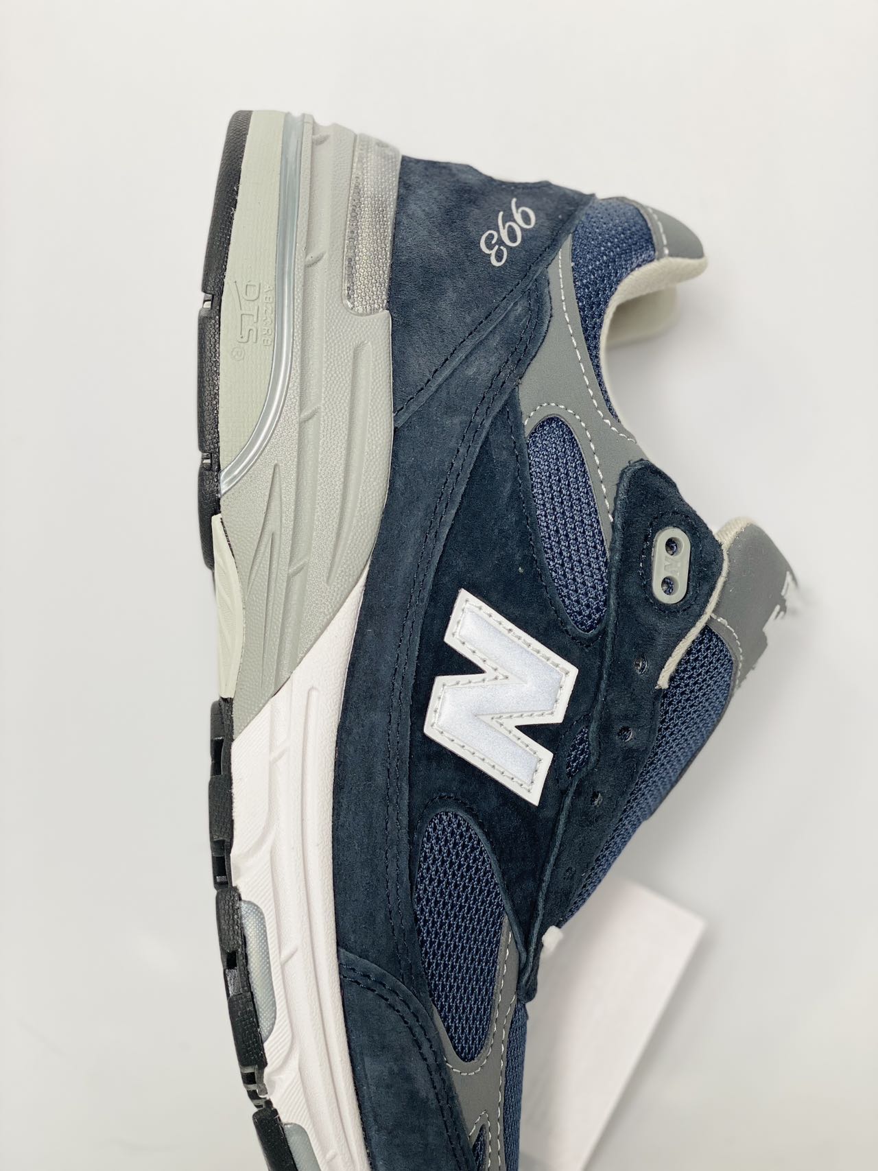 新版 New Balance 993 海军蓝  低筒 复古跑鞋 休闲鞋 运动鞋 男鞋 女鞋   MR993NV