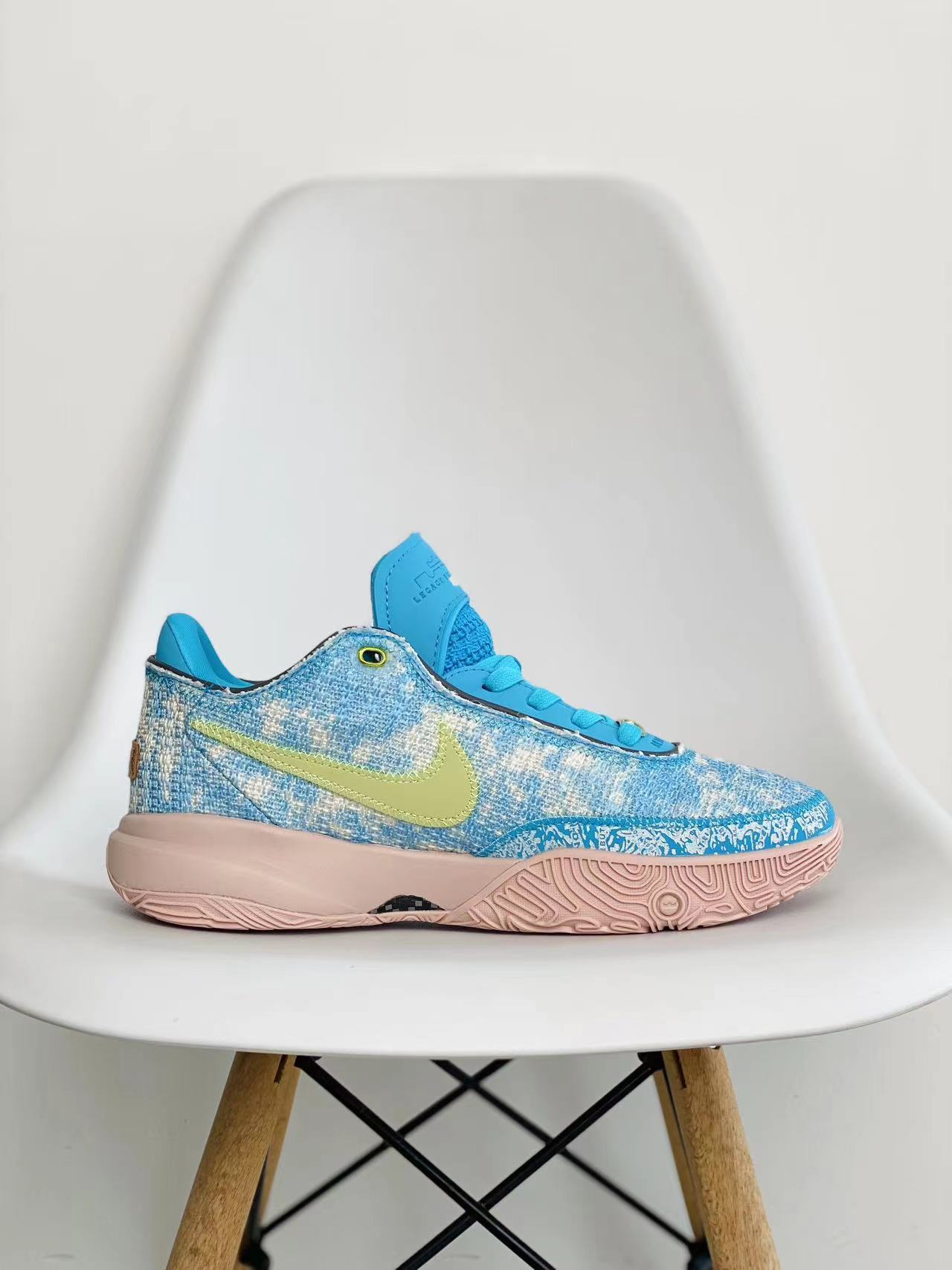 Nike LeBron 20 All-Star 詹姆斯 20 蓝米色 低筒 前TURBO 后掌ZOOM  双气垫  篮球鞋 实战鞋 运动鞋 球鞋 男鞋 DV1191-400