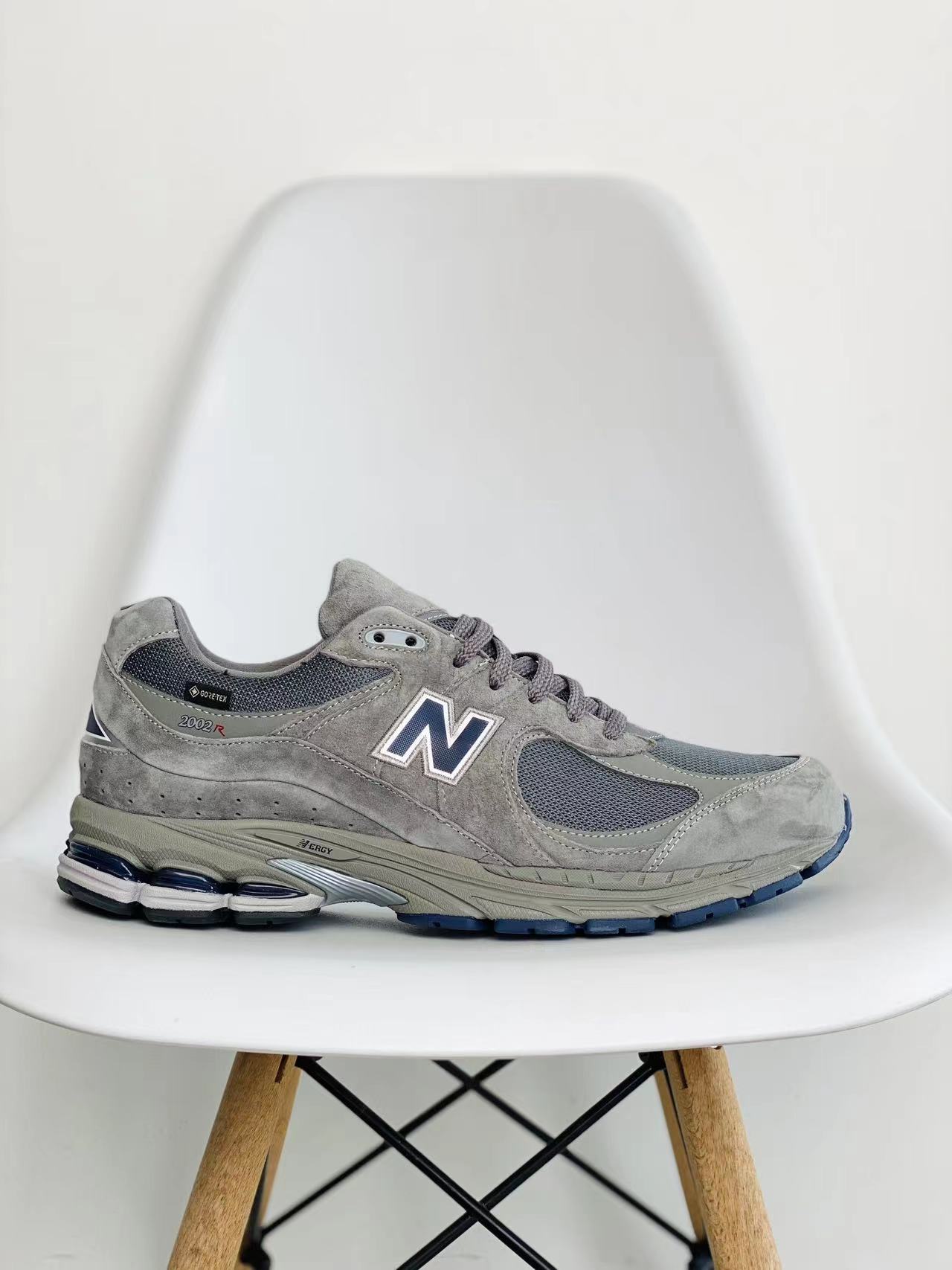 新版 New Balance 2002R Gore Tex 灰棕色 低筒 跑步鞋 运动鞋 休闲鞋 男鞋 女鞋 M2002RXC