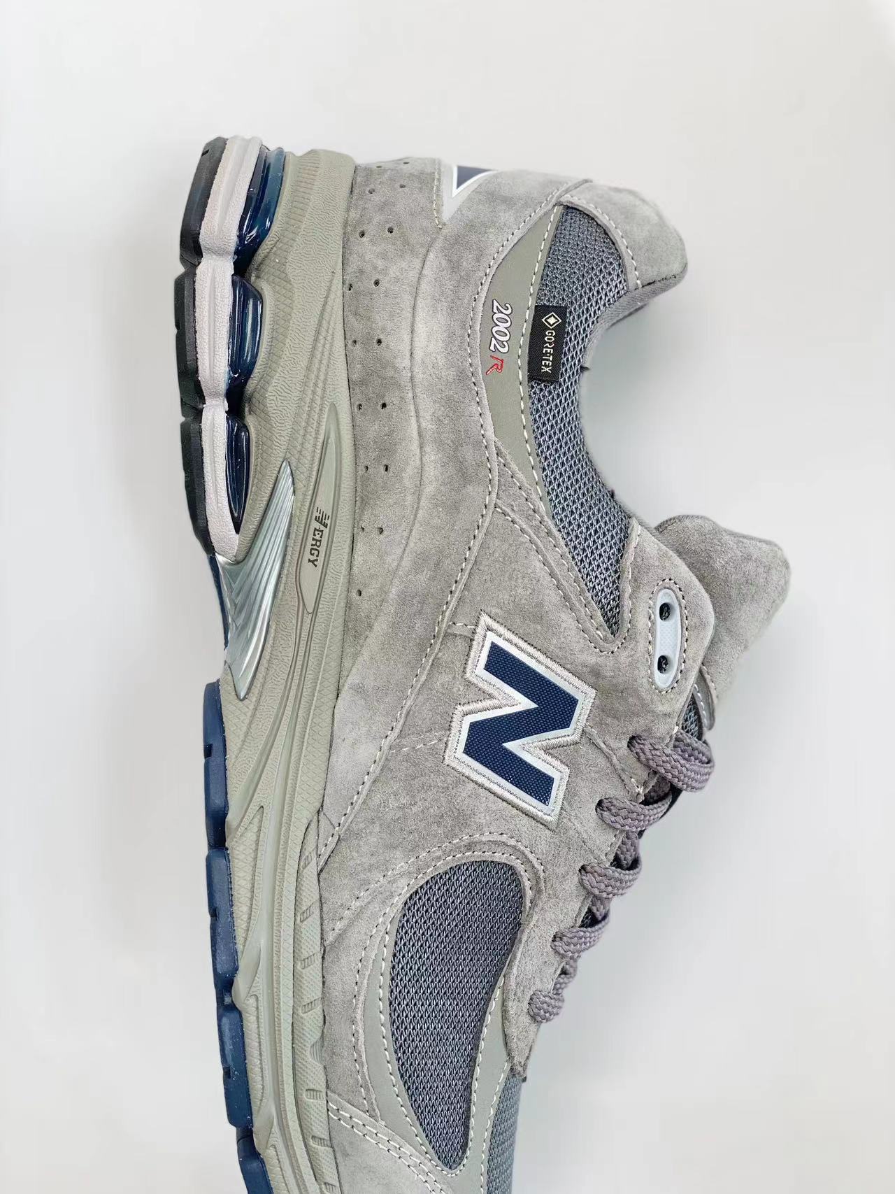 新版 New Balance 2002R Gore Tex 灰棕色 低筒 跑步鞋 运动鞋 休闲鞋 男鞋 女鞋 M2002RXC